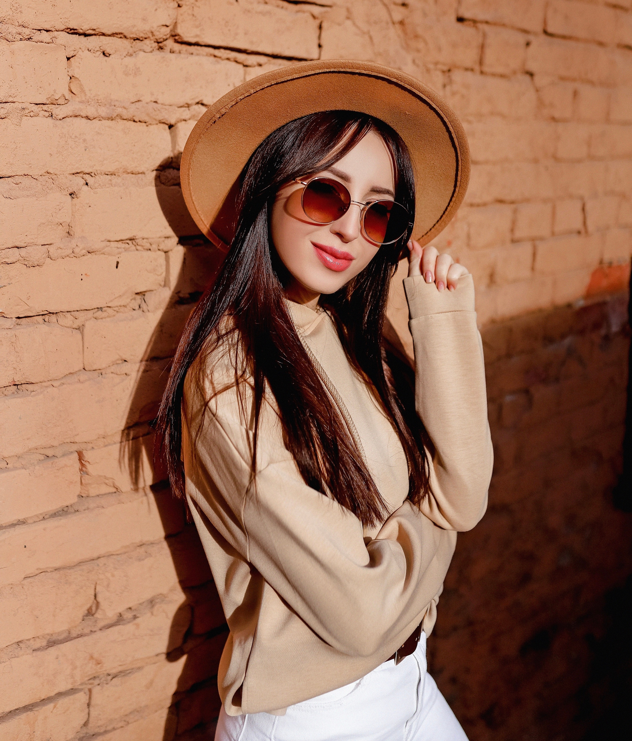 Контакты. Фотограф в Астрахани съемка семей беременности лавстори