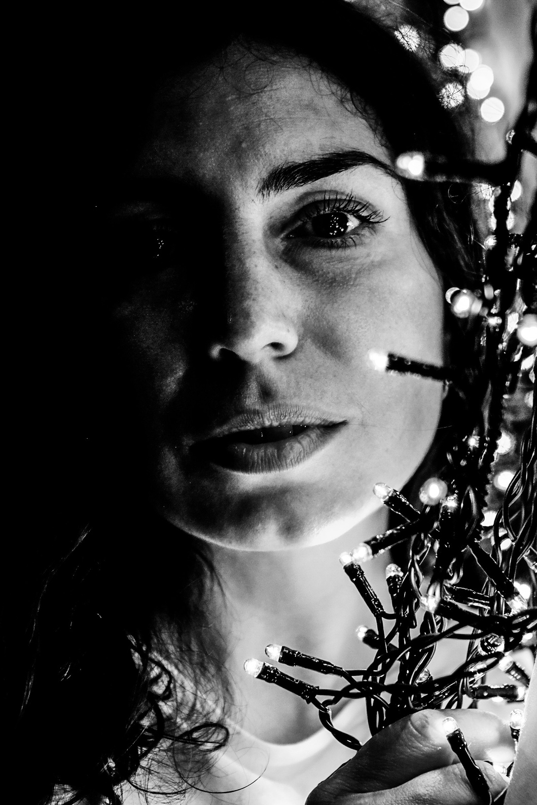 ПОБУДЬ ЗДЕСЬ И ЦЕЛЕЕ БУДЕТ ЭТОТ МИР