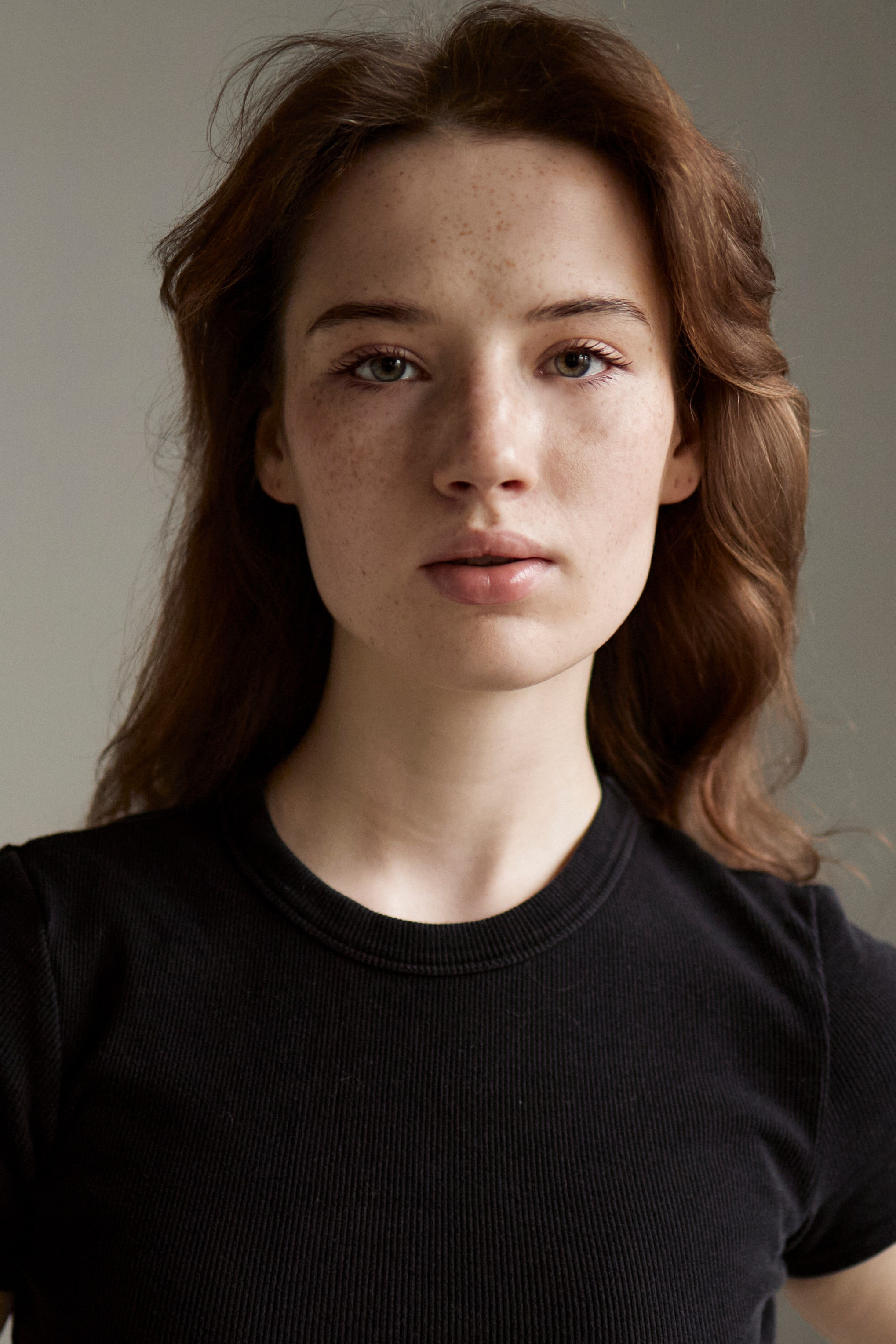 Ariana. Axis model management