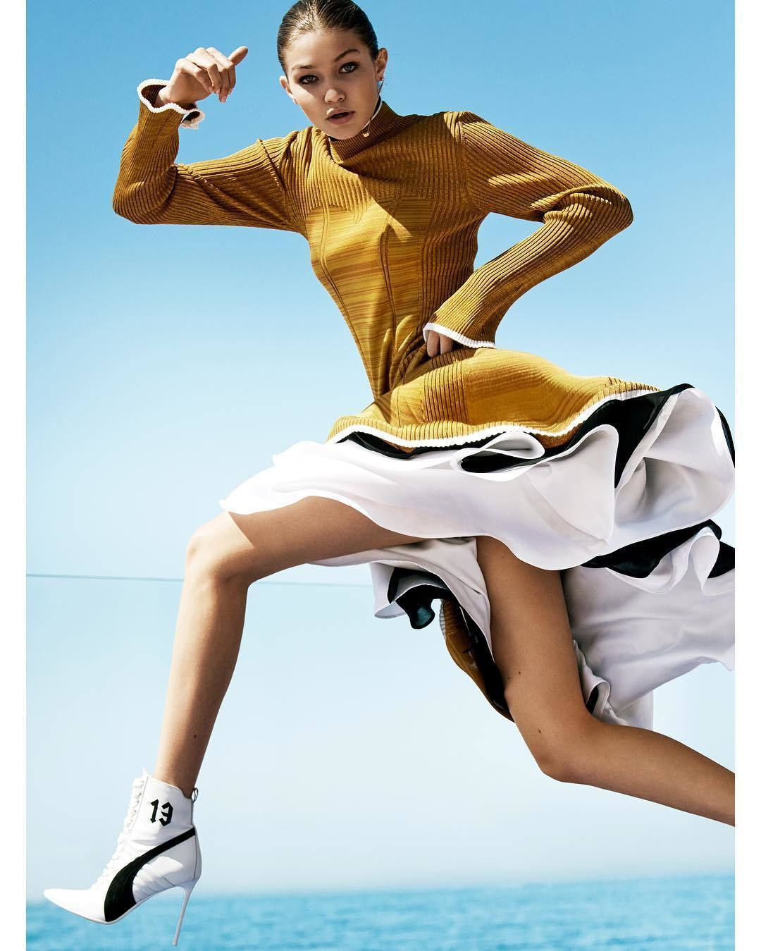 Фотографии знаменитых людей. Выпускные альбомы, фотограф Денис Зимин в городе Ростове-на-Дону