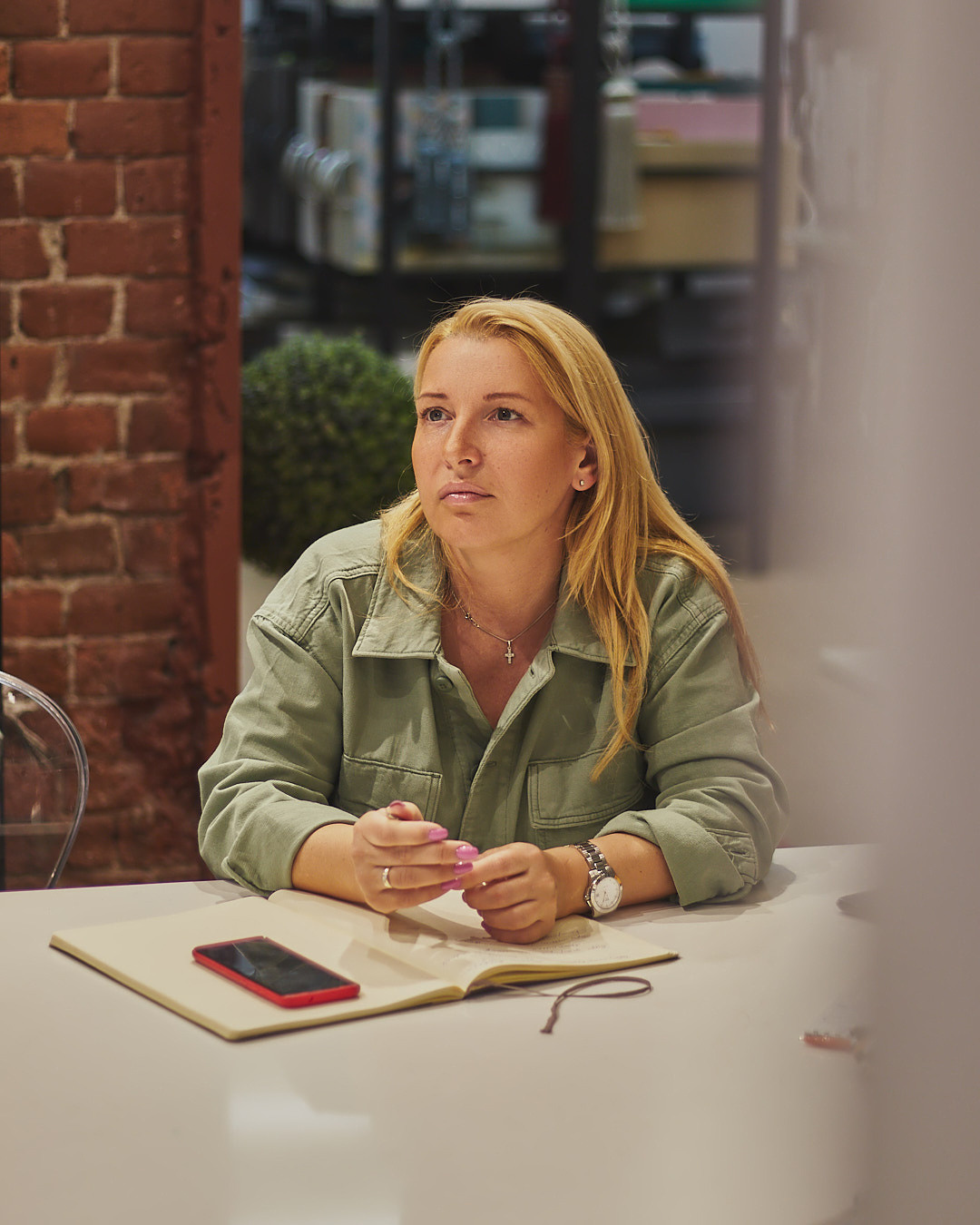 Стильный бизнес портрет