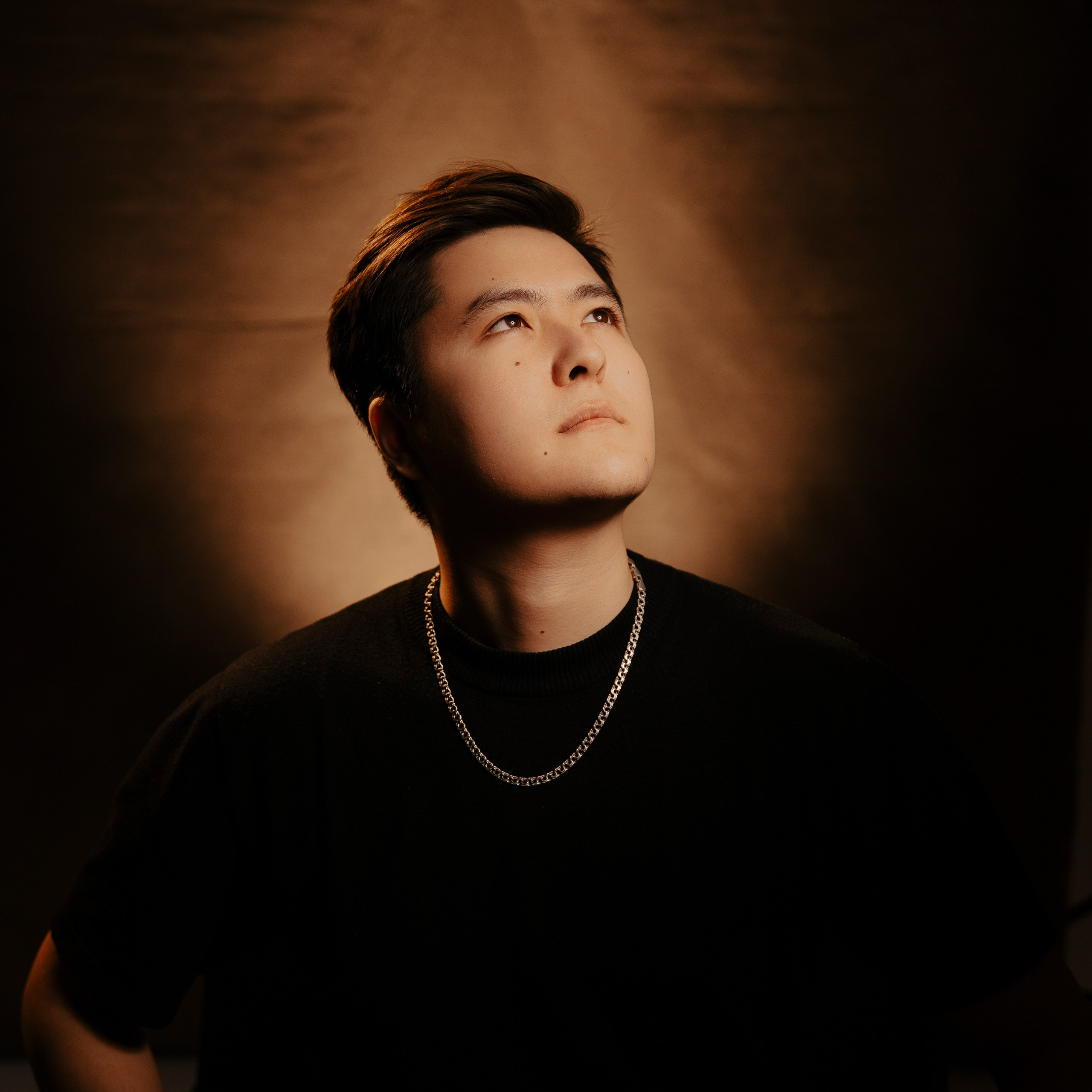 Коммерческий и некоммерческий фотограф в Алматы Сланбек Адиль