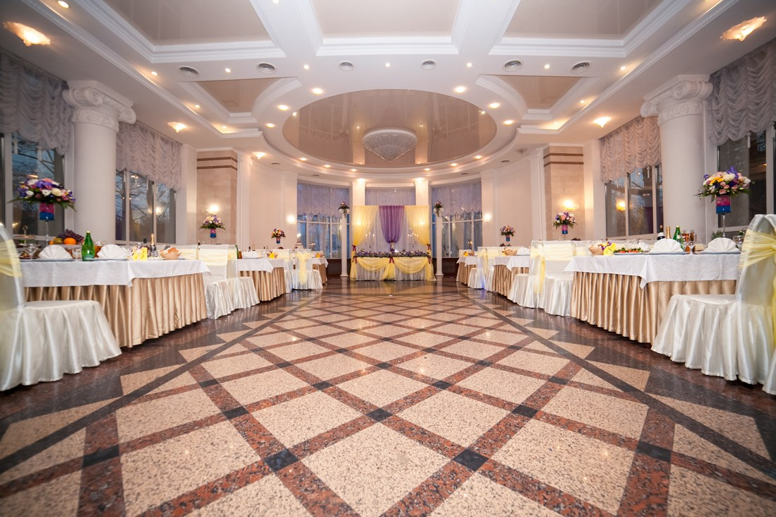 БАНКЕТНЫЙ ЗАЛ. ЛЕСОПАРК | Загородное кафе