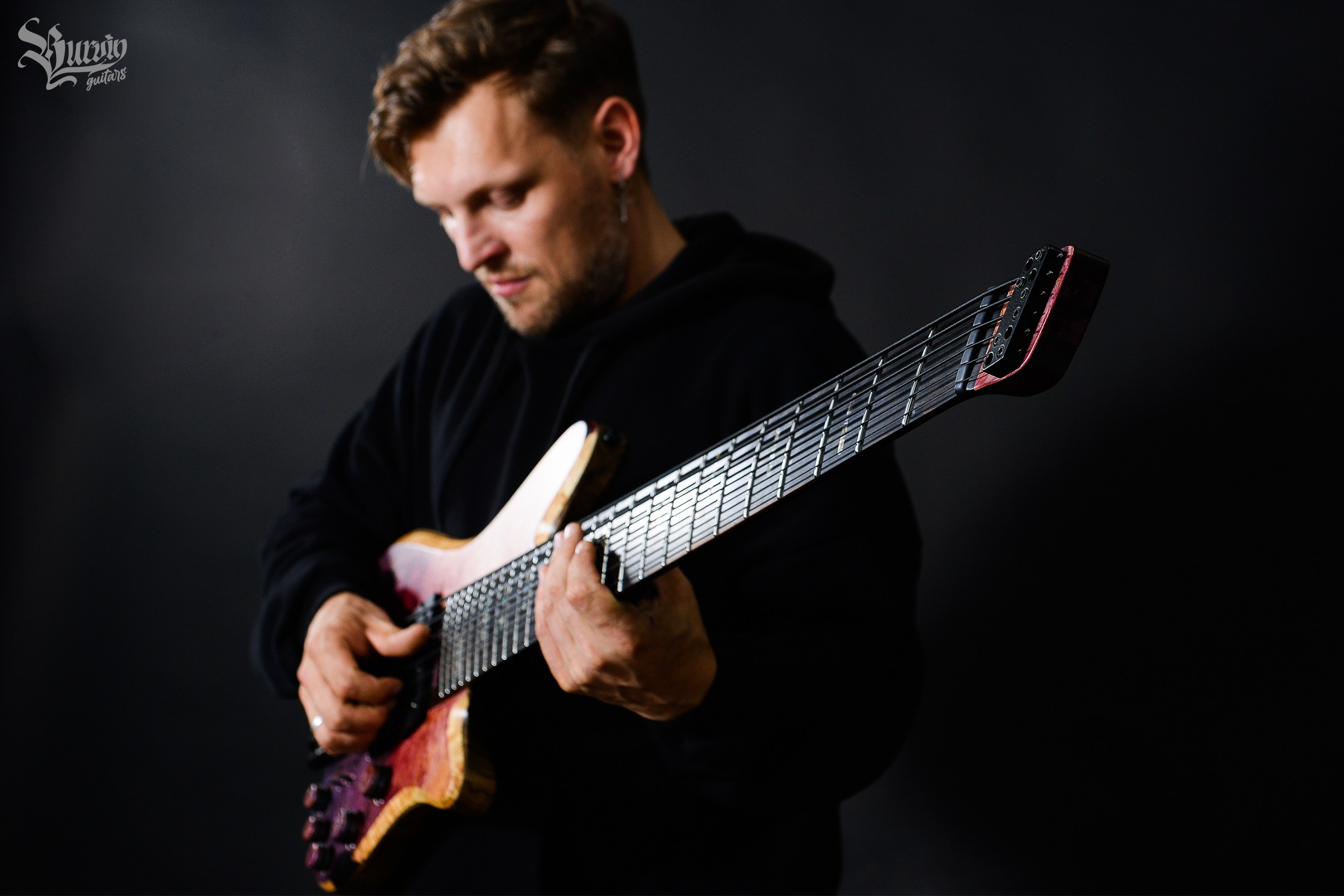 Master of making guitars and basses to order