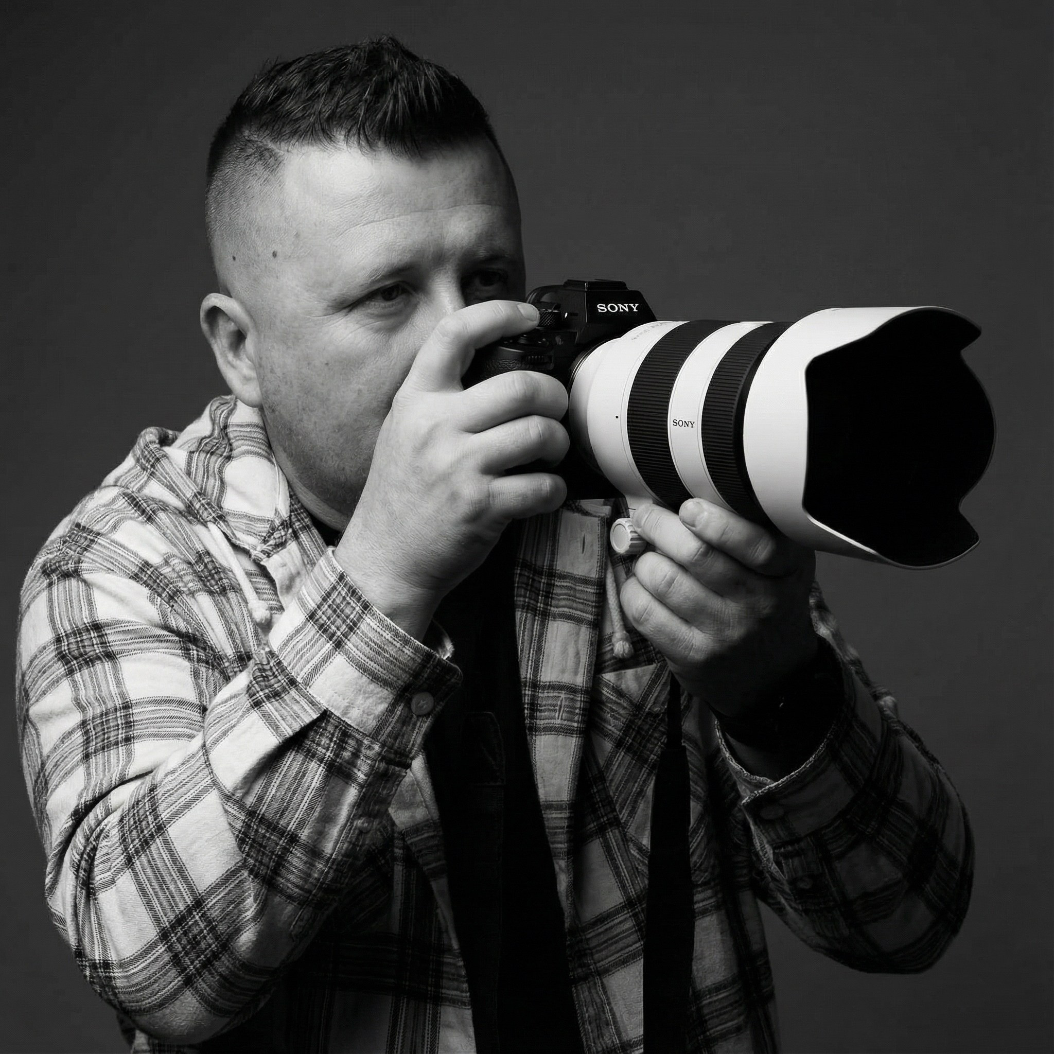 Контакты. Спортивный и репортажный фотограф в Москве