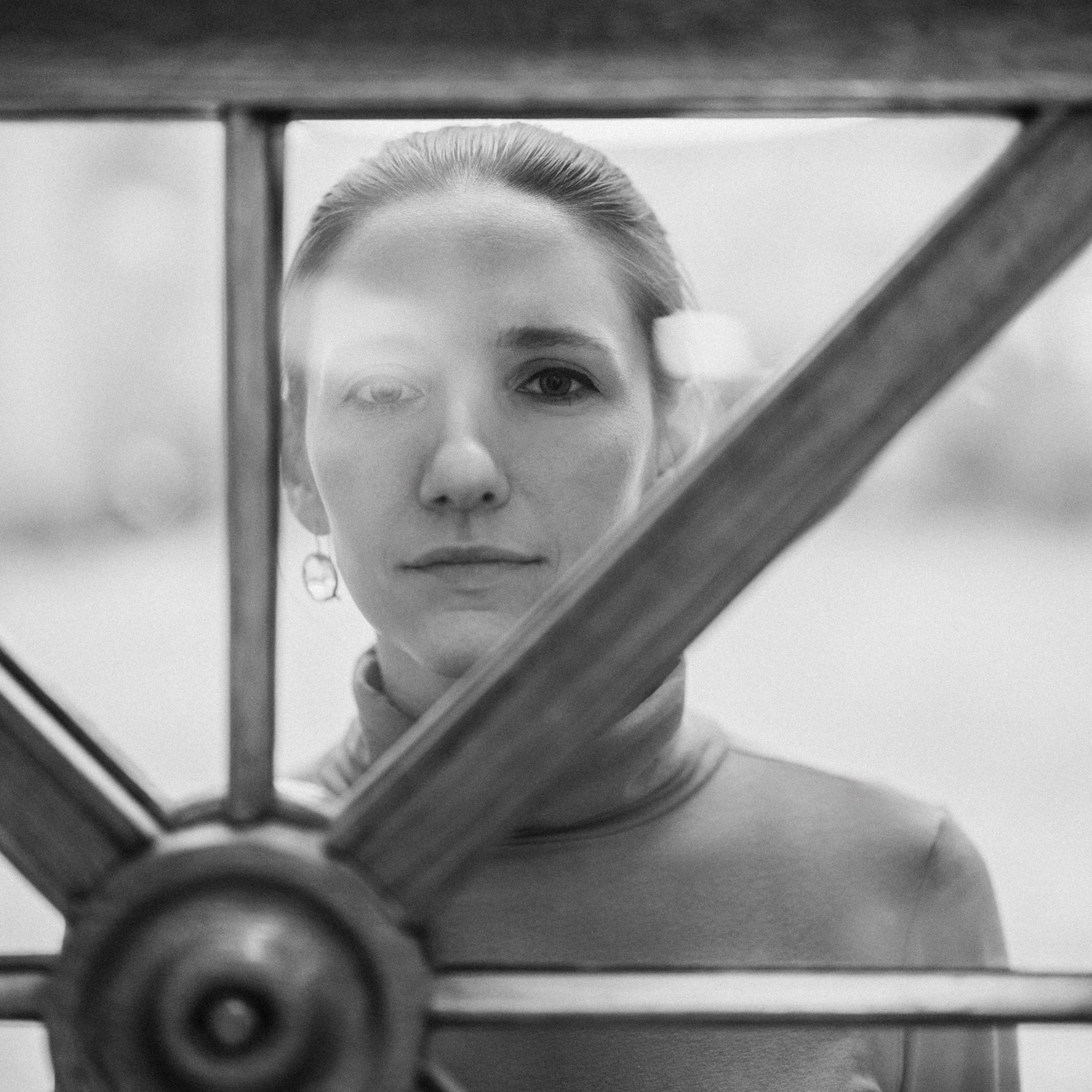 Контакты. Елена Осадчая — фотографирую музыку на сцене и в жизни