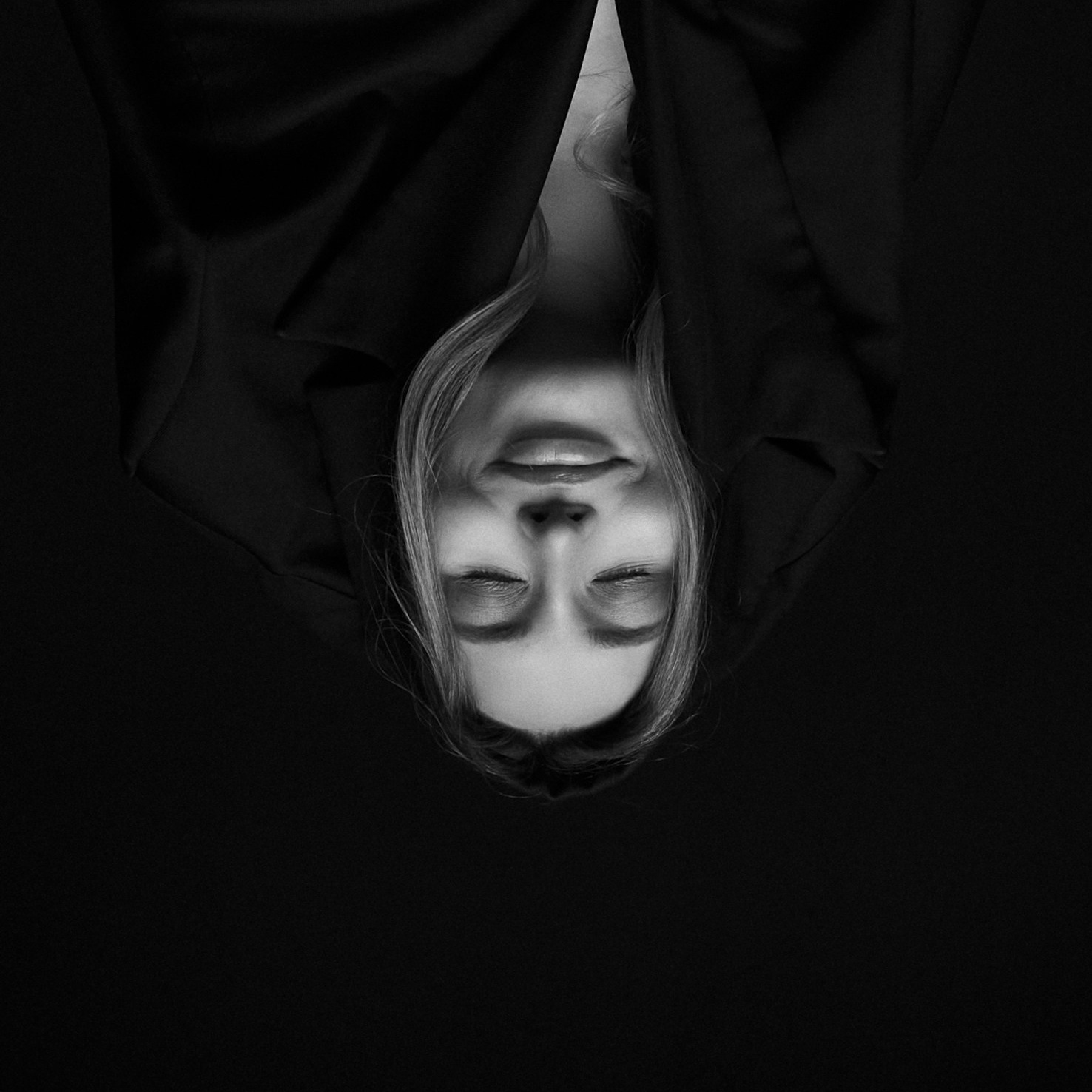 Как проходит съемка. Первая студия автопортрета в Донецке КЬЮ