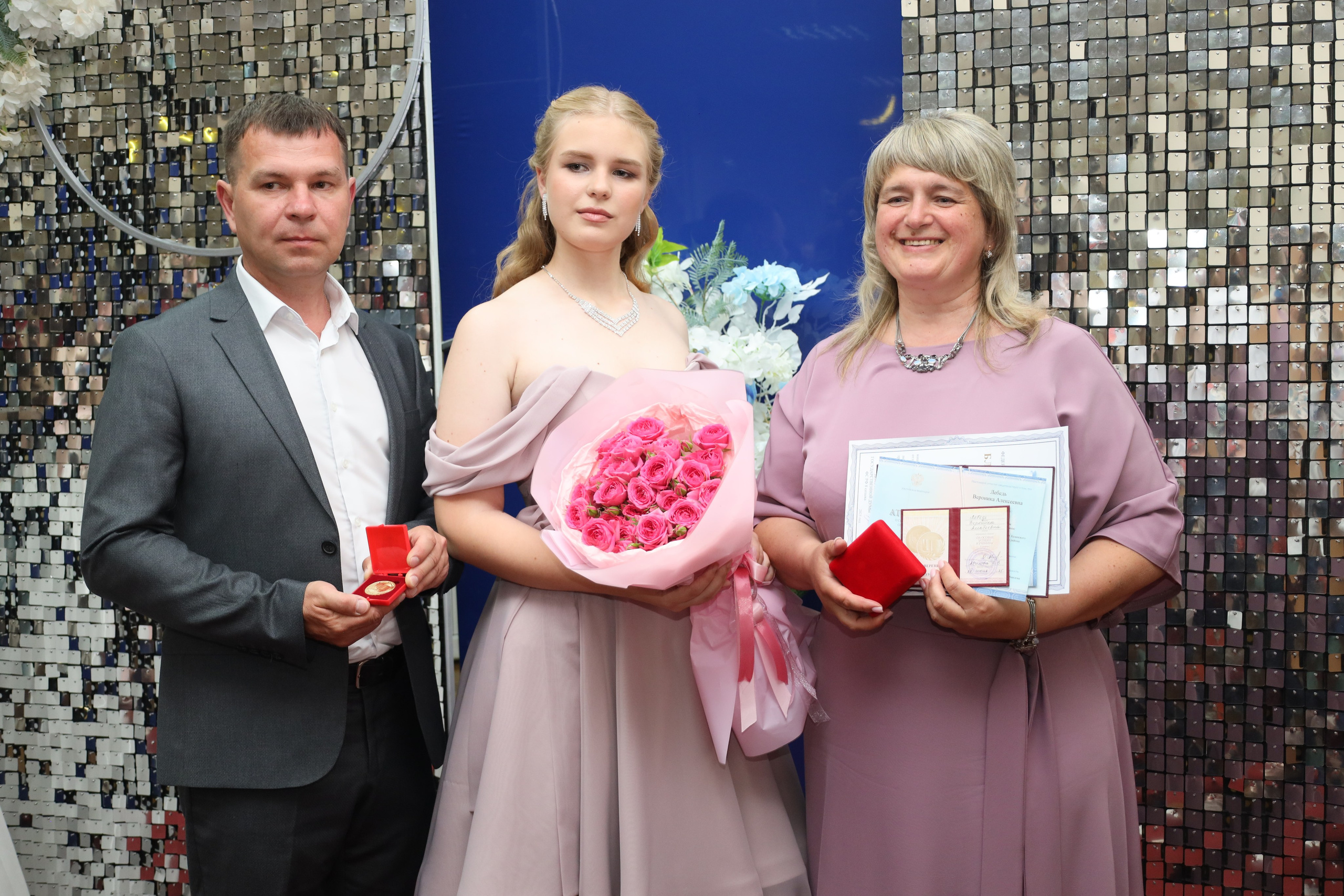 Прайс фото и видеосъемка мероприятия. Свадебный фотограф ростовская область