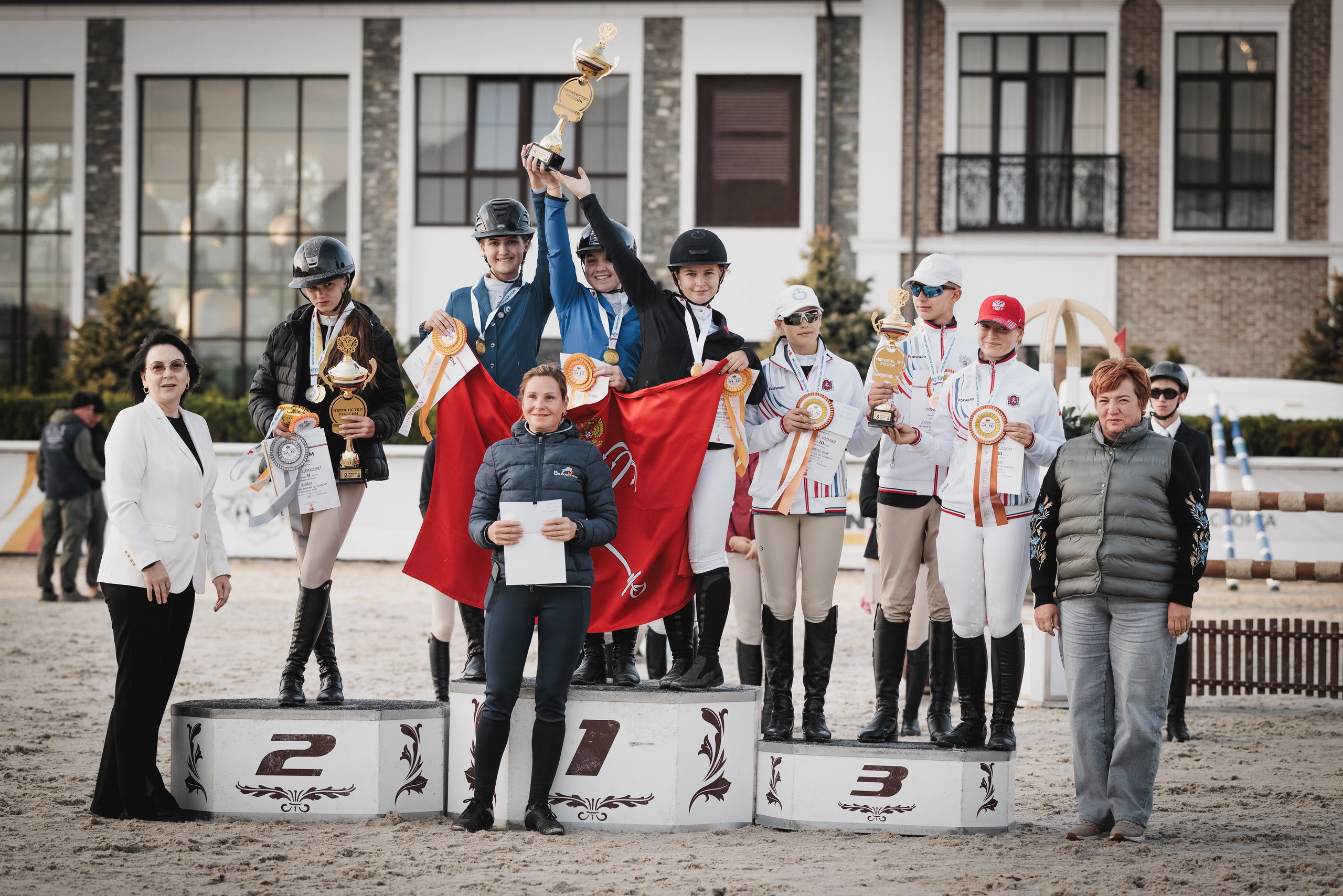 ТАГАНРОГ 2025 — Чемпионы России. Ева Демидова. Спортсмен по конкуру в Санкт-Петербуре