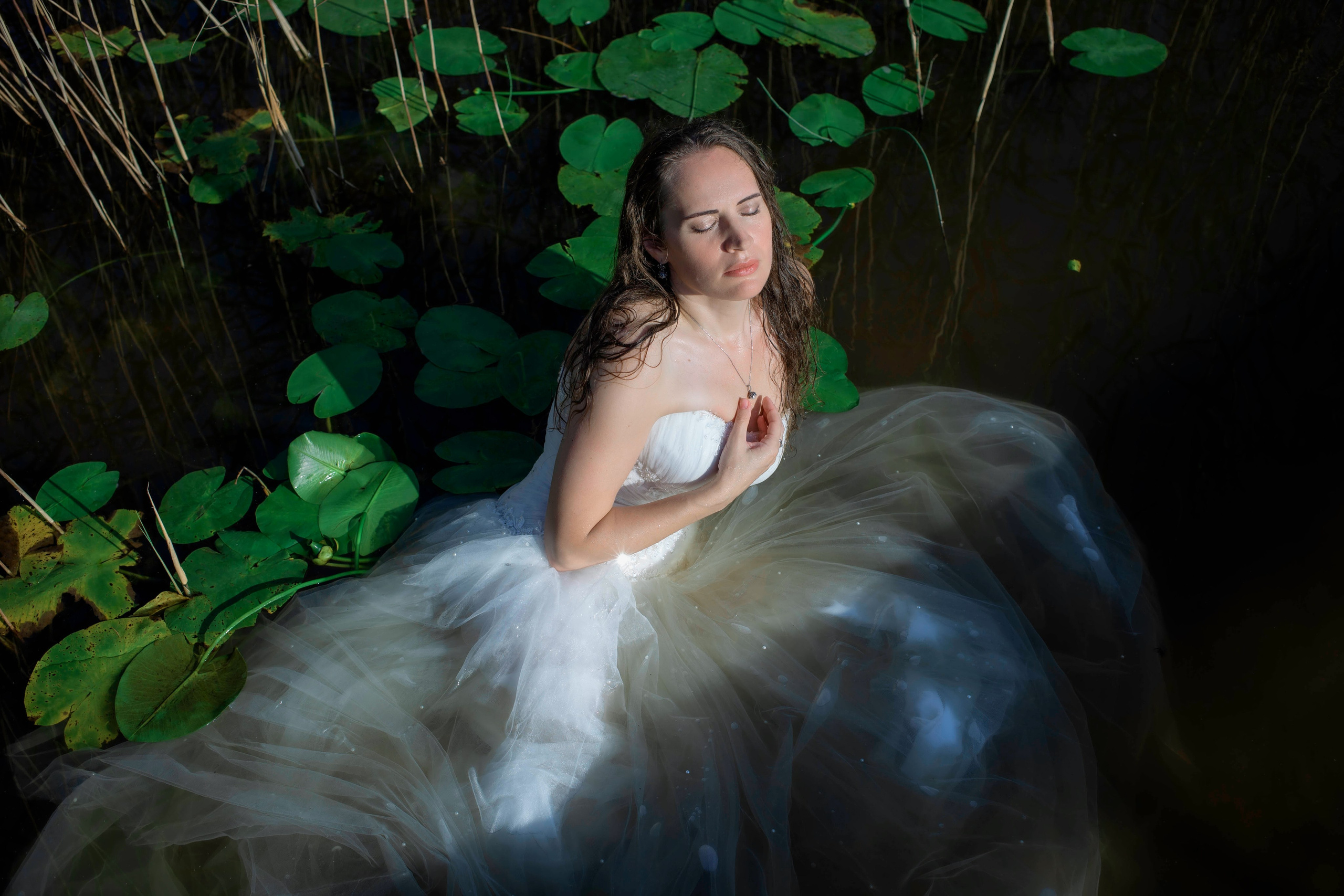 Фотосессия в свадебном платье. Портретные фотосессии, контент-съемки, репортаж