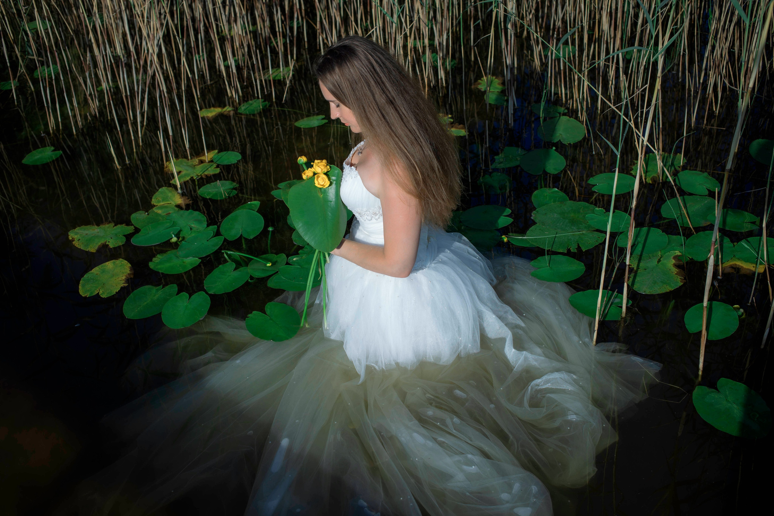 Фотосессия в свадебном платье. Портретные фотосессии, контент-съемки, репортаж