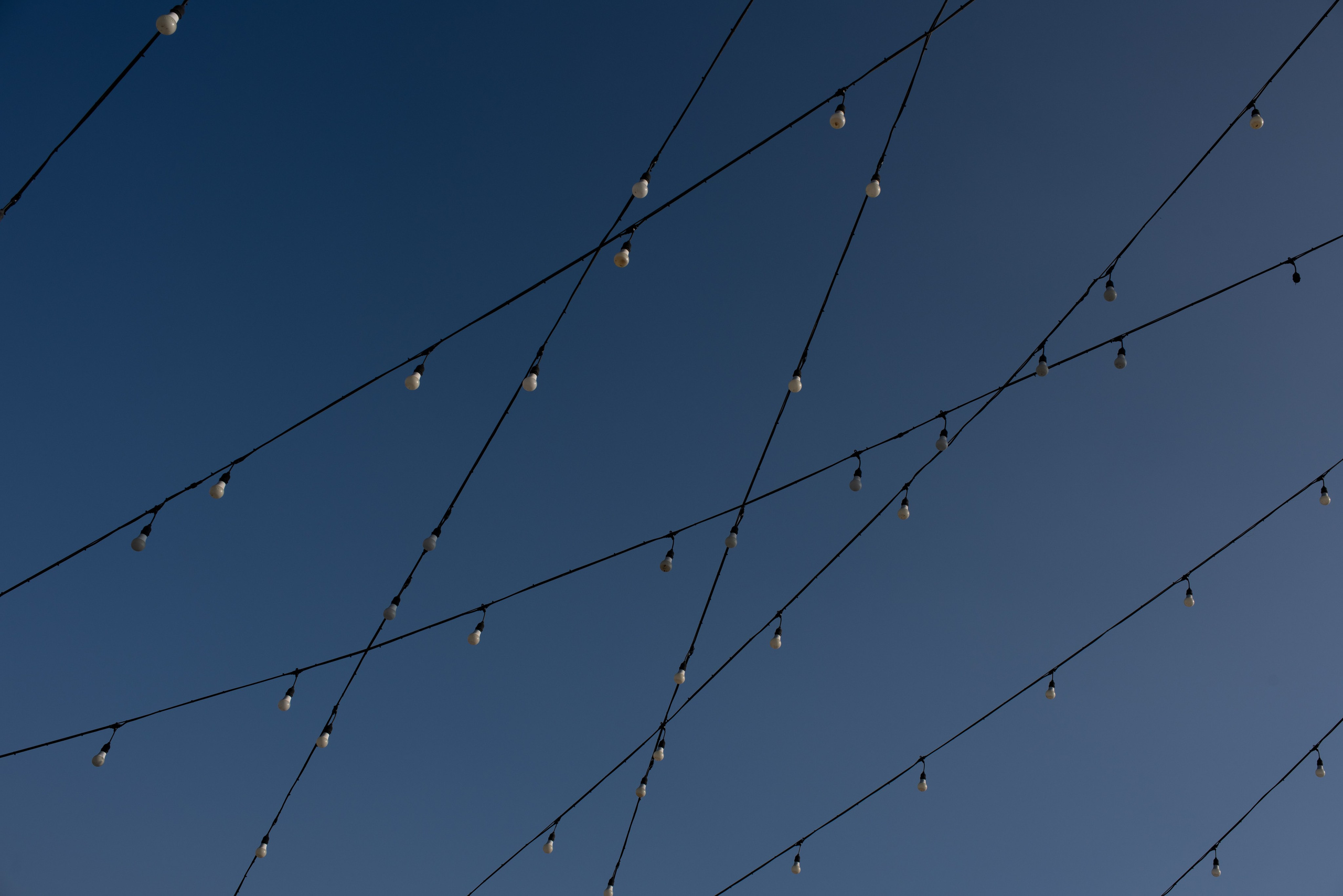 Ташкентское небо и гирлянда 