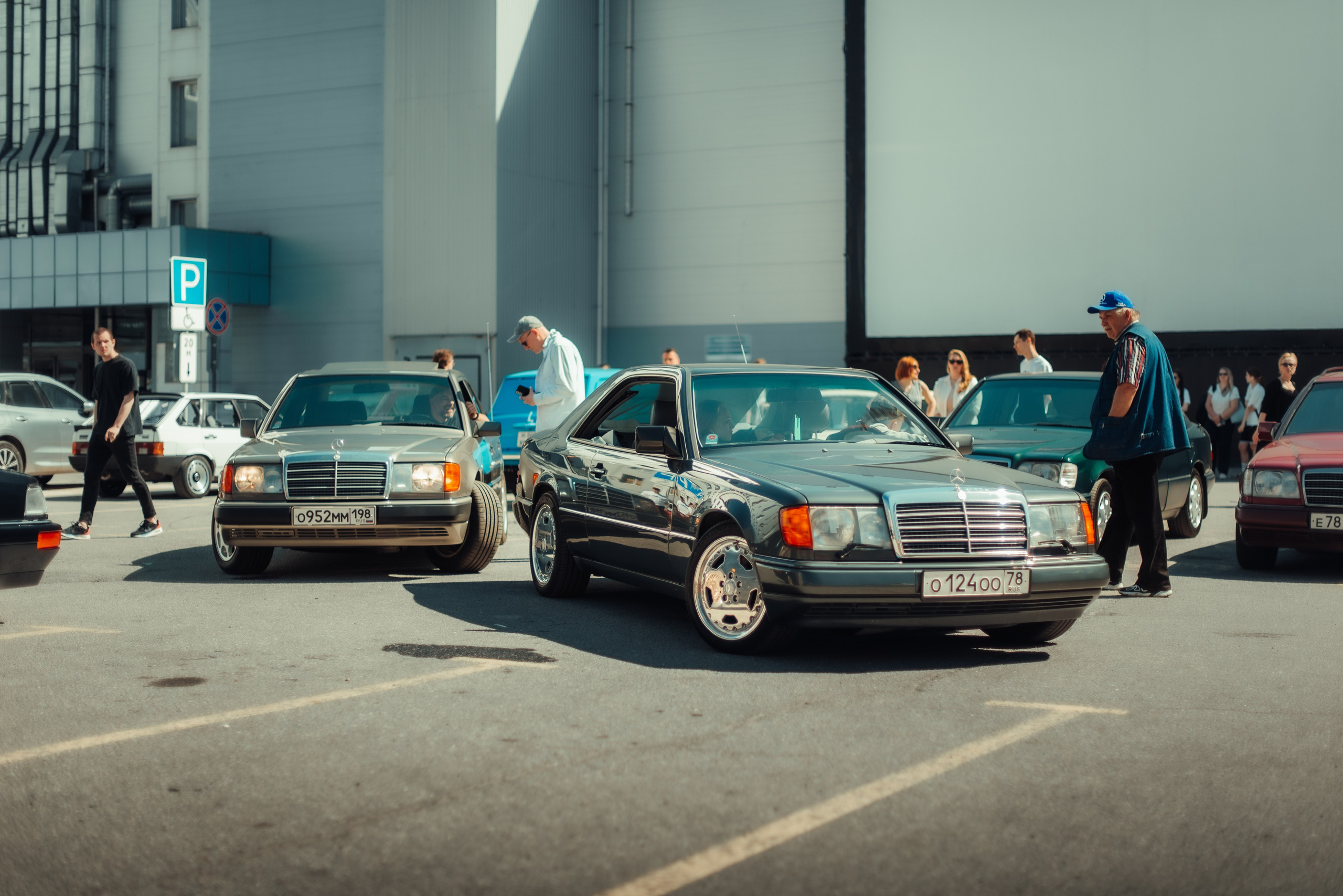 Открытие сезона встреч в формате Cars and Coffee 19/05/24. Автомобильный фотограф Антон Цырулев