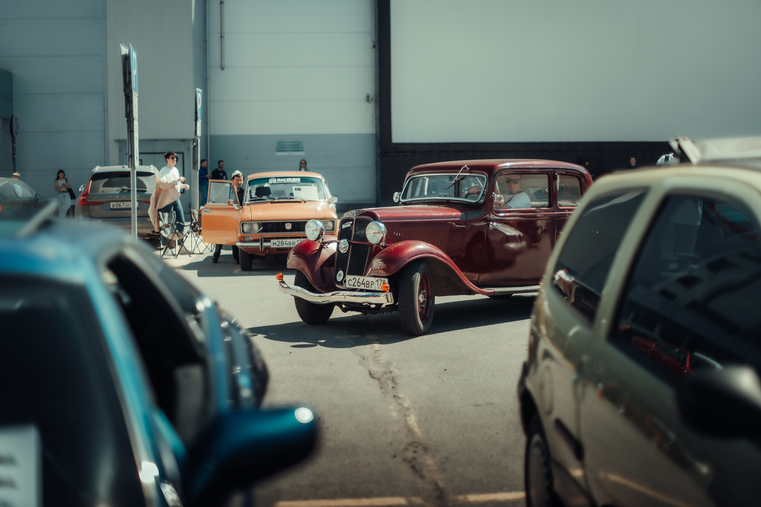 Открытие сезона встреч в формате Cars and Coffee 19/05/24. Автомобильный фотограф Антон Цырулев
