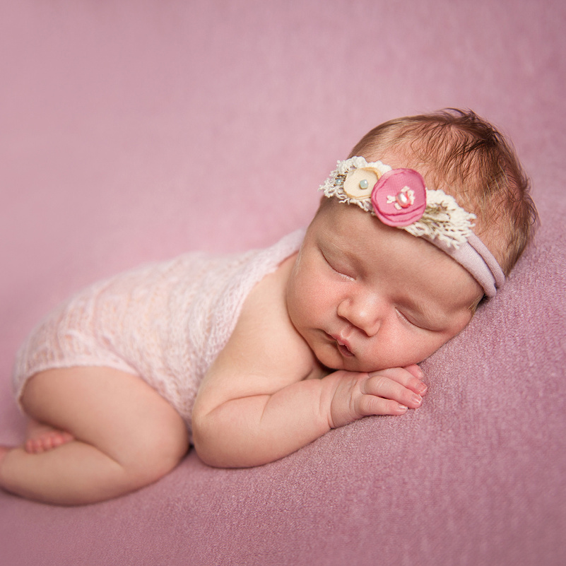 Профессиональный фотограф новорожденных. Фотограф новорожденных в Симферополе Елена Позднякова