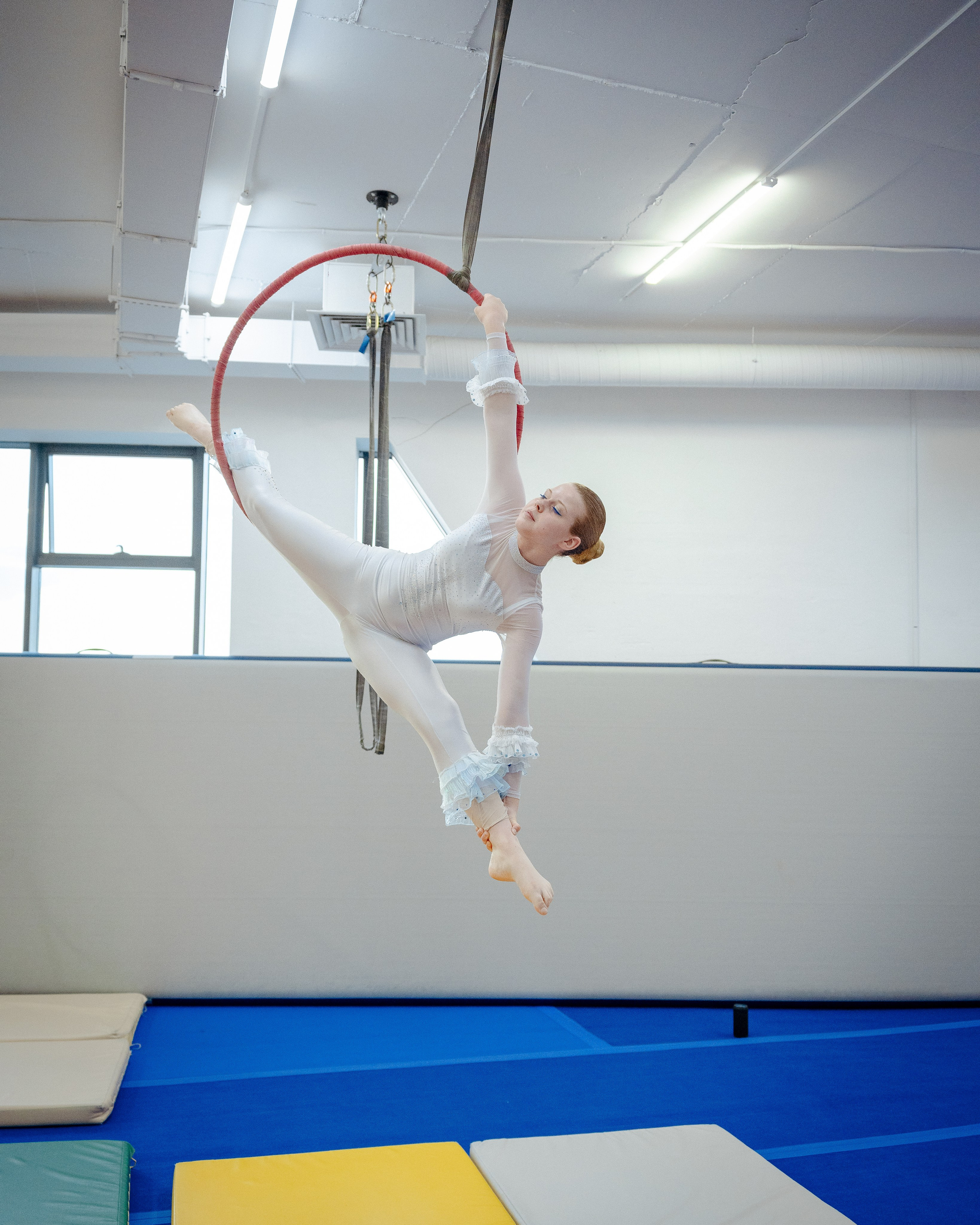 Открытый урок по воздушной гимнастике. Портретный и семейный фотограф в Москве/Видное
