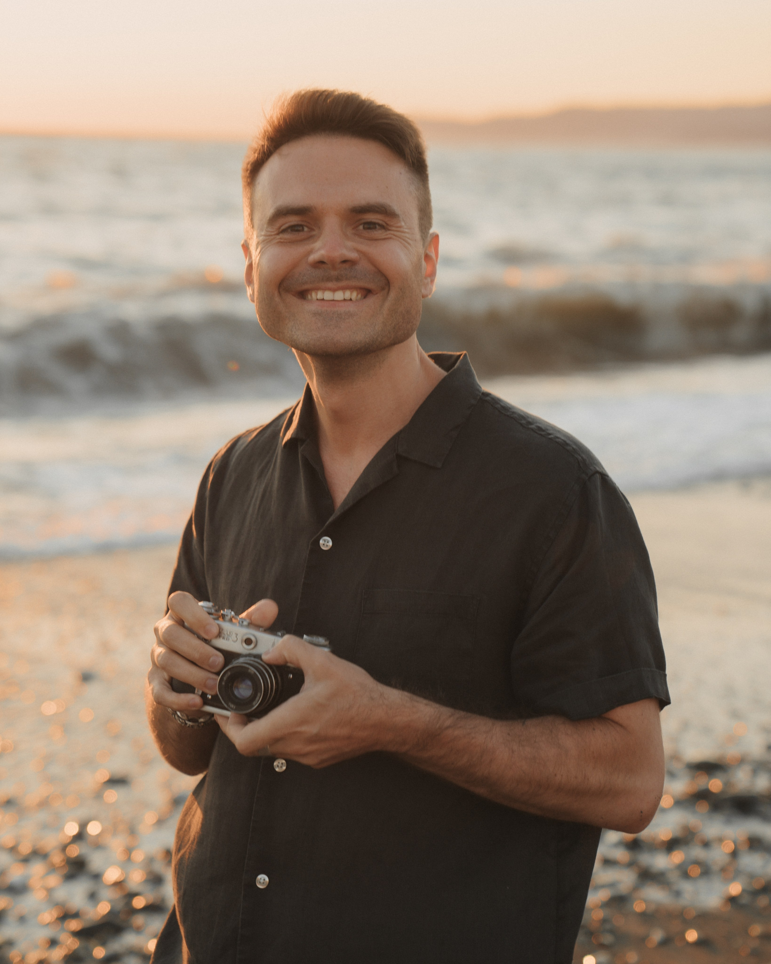 Контакты. Свадебный и репортажный фотограф Александр Родин