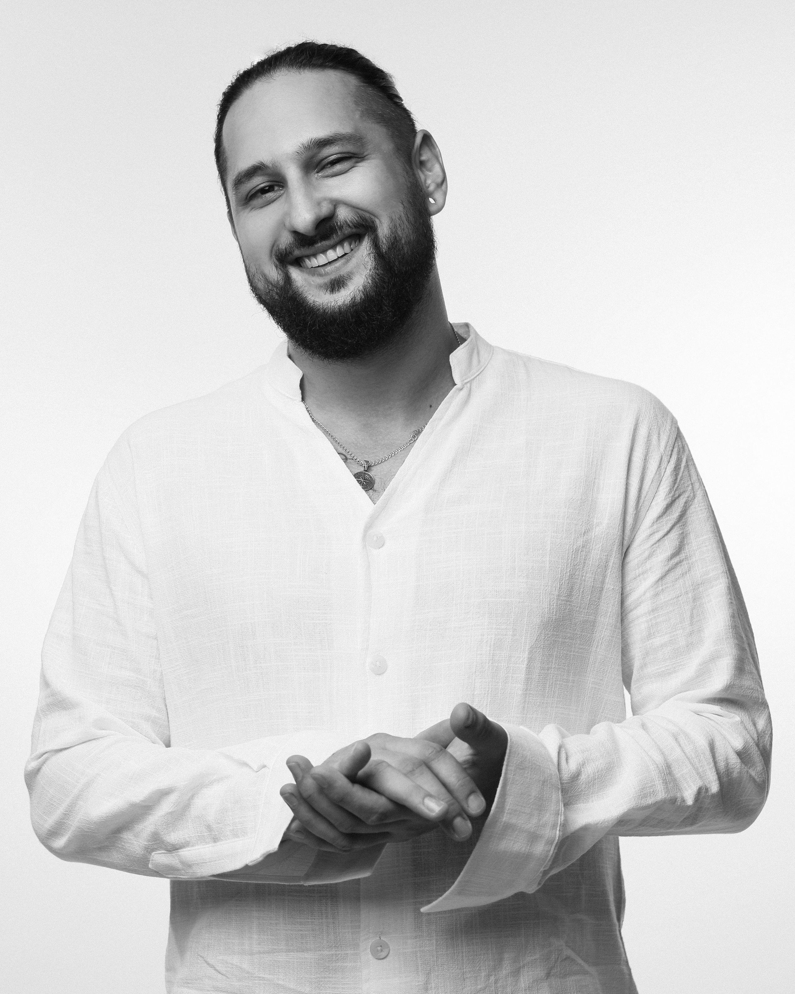 Контакты. Фотограф Александр Закадычный | Таганрог