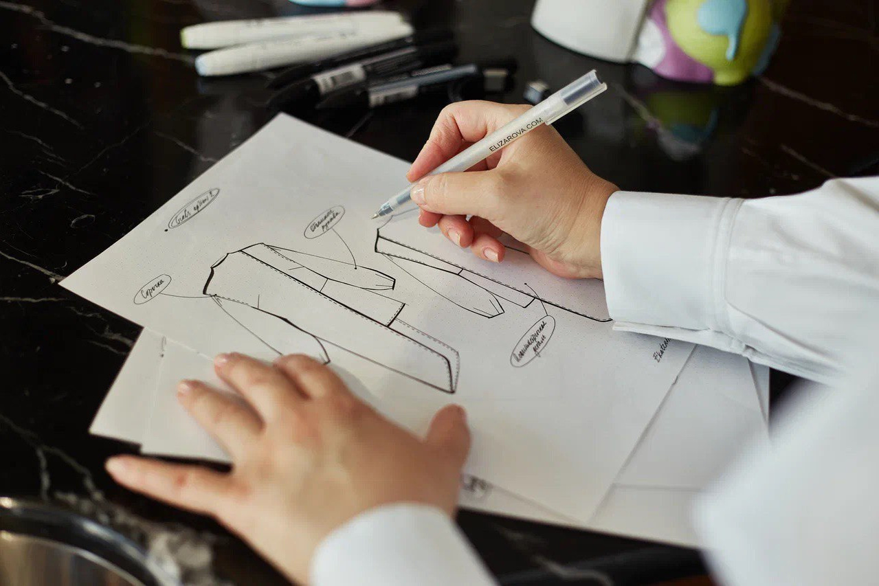 Black Raven. Elizarova Design Studio