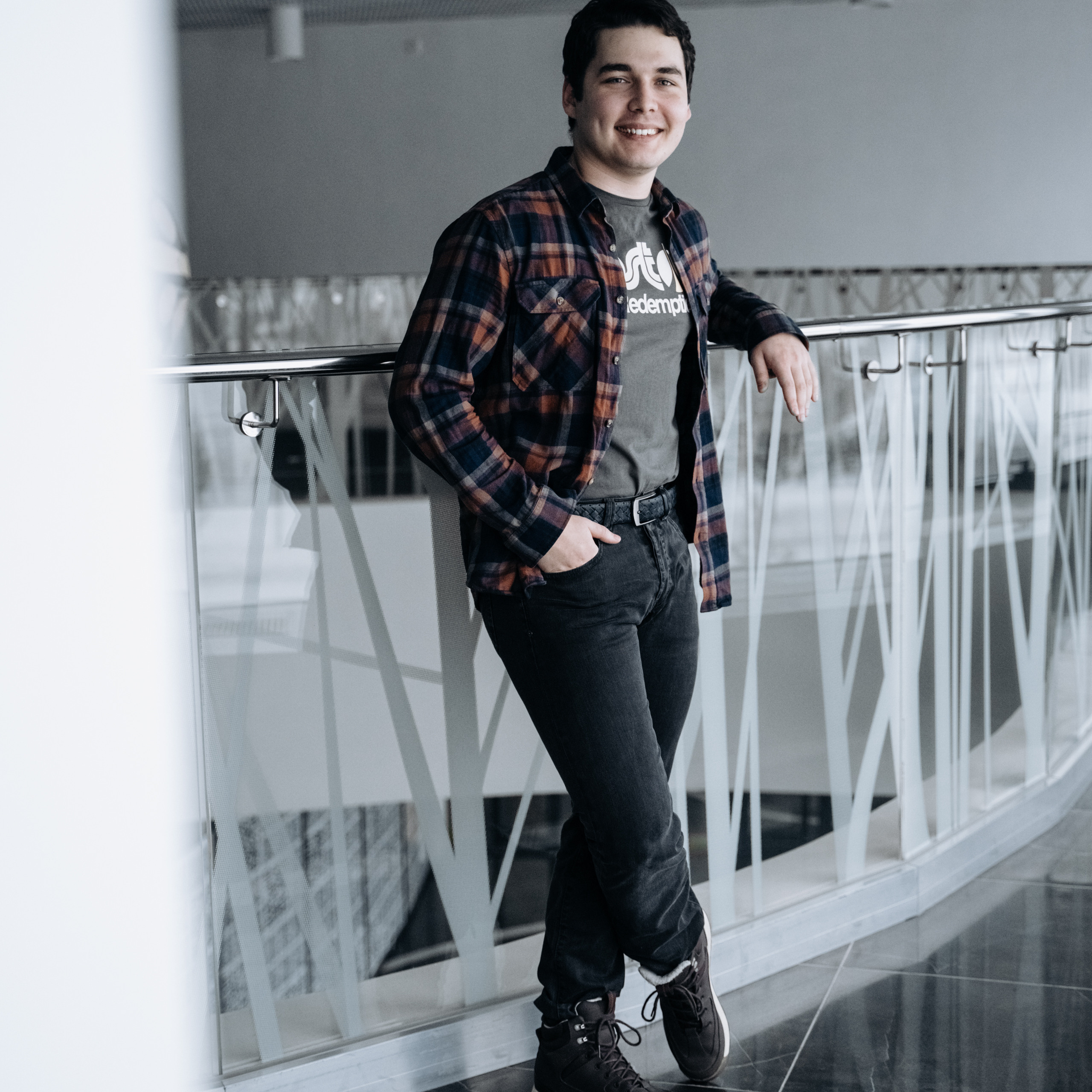 Контакты. Фотограф Казань Иннополис Артем Байбурин