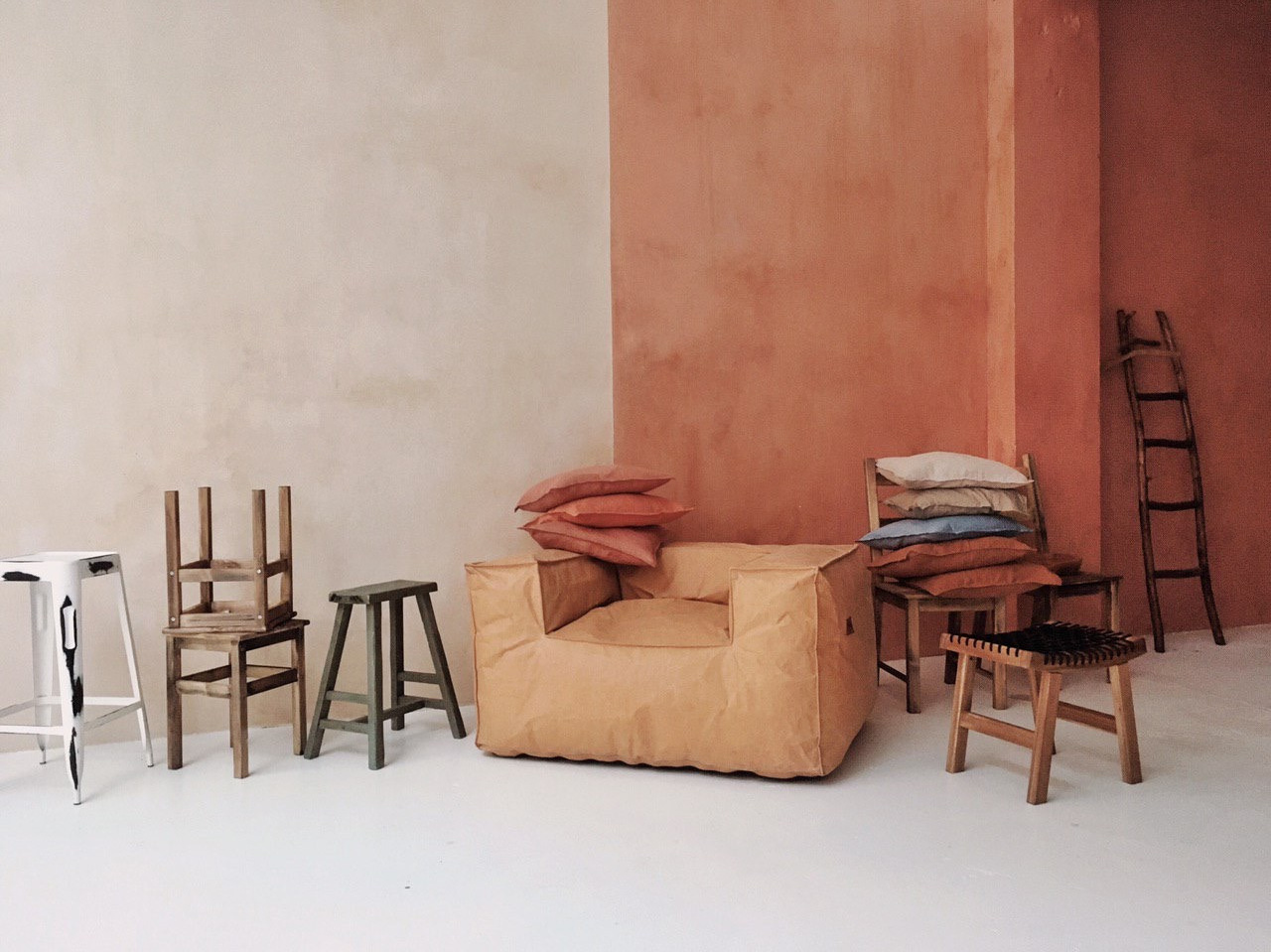 Фотостудии в Москве. Ангелина Богданова, междисциплинарная художница