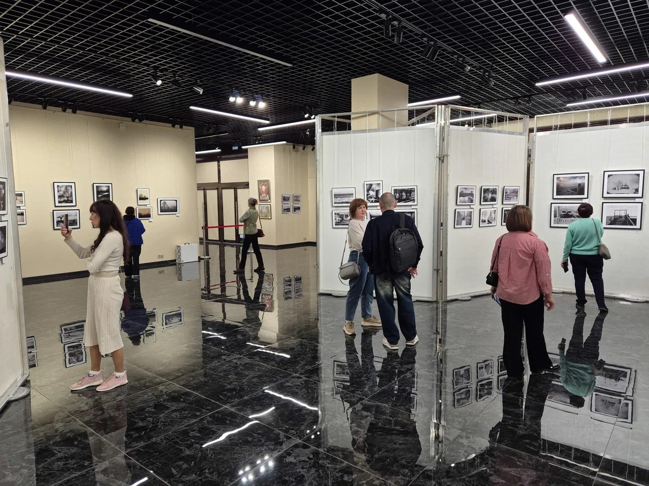 Выставка «Родные места» в г. Краснодаре. Фотограф Ольга Дунаева