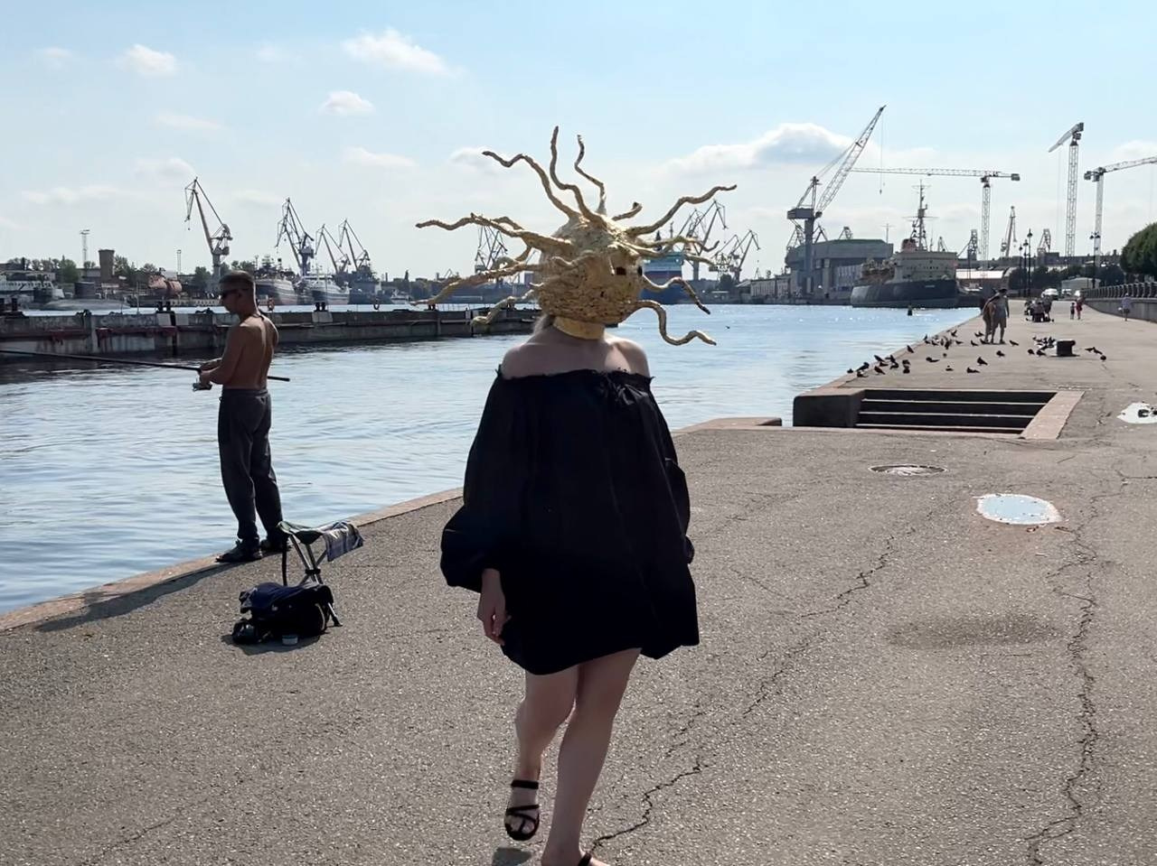 Будем как солнце. Visual artist Irina Heinz