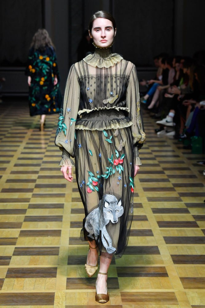 Бренд Алёна Ахмадуллина