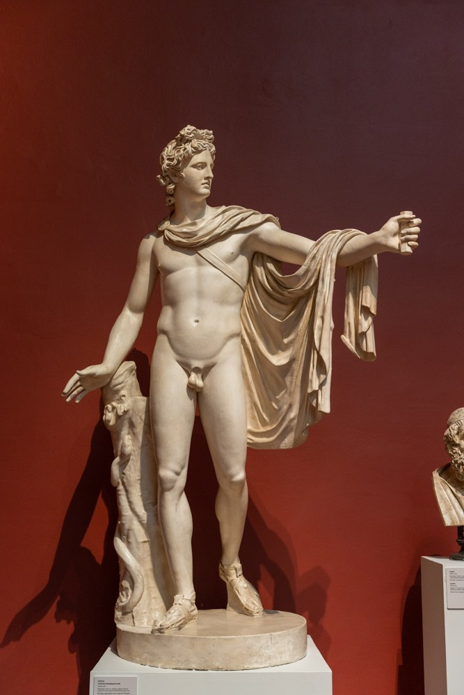 Собрание слепков Пушкинского музея. Фотограф и искусствовед в Туле и Санкт-Петербурге Нелли Некрасова