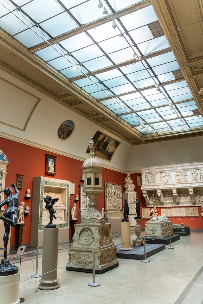 Собрание слепков Пушкинского музея. Фотограф и искусствовед в Туле и Санкт-Петербурге Нелли Некрасова