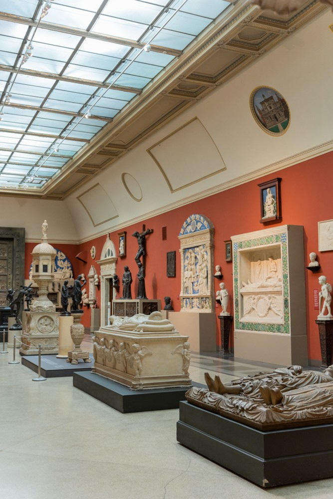 Собрание слепков Пушкинского музея. Фотограф и искусствовед в Туле и Санкт-Петербурге Нелли Некрасова