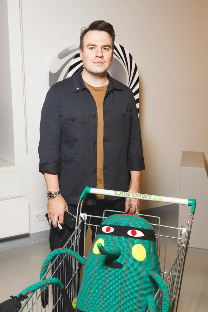 Московский музей современного искусства, ММОМА, Азбука вкуса, Сергей Гущин