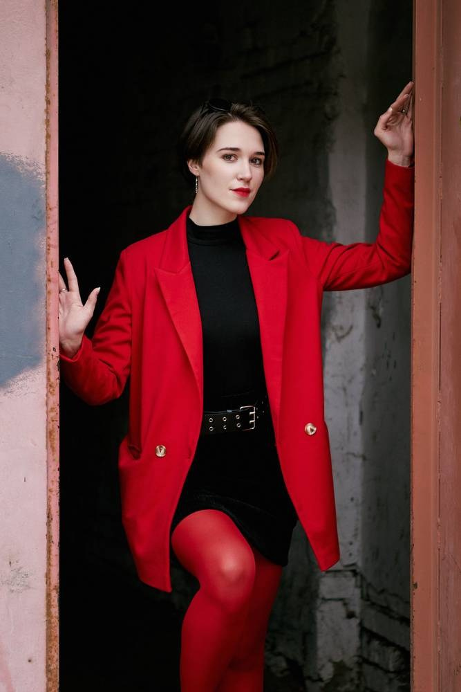 Модная классика. Сочетание красного и чёрного цветов