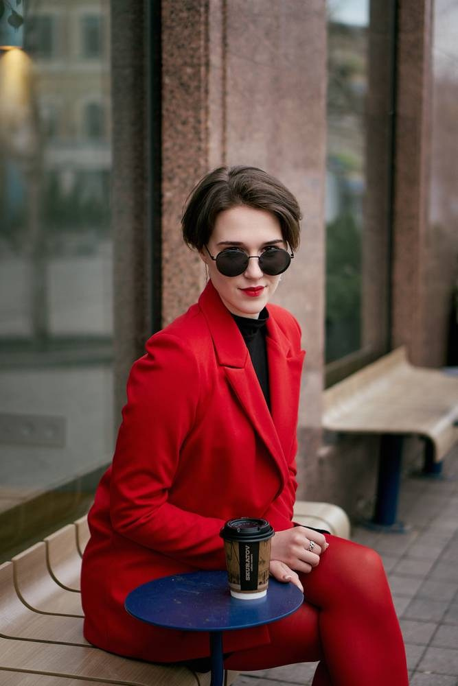 Модная классика. Сочетание красного и чёрного цветов