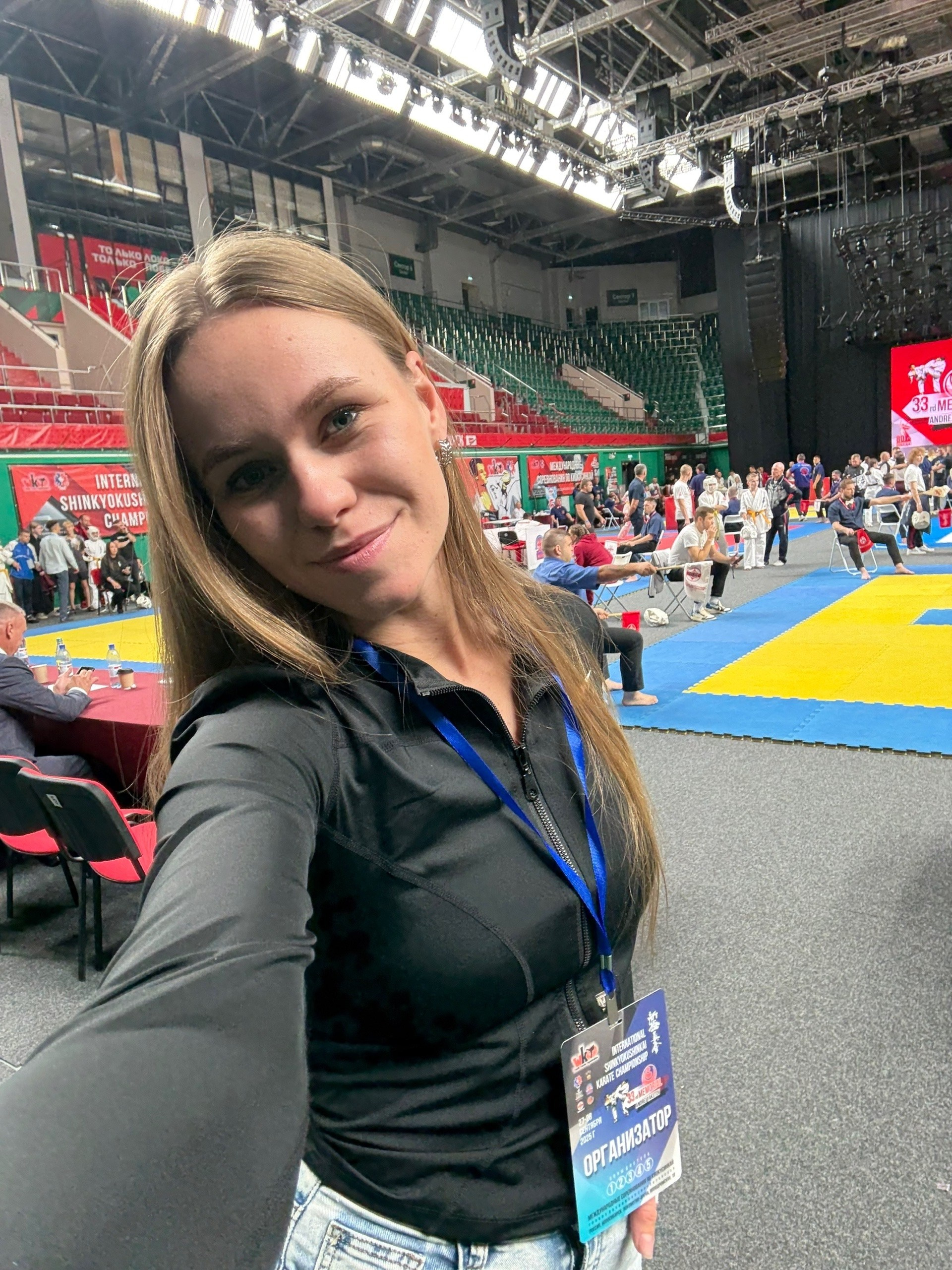 Контакты. Спортивный фотограф, трансляция, звук и свет в Новосибирске