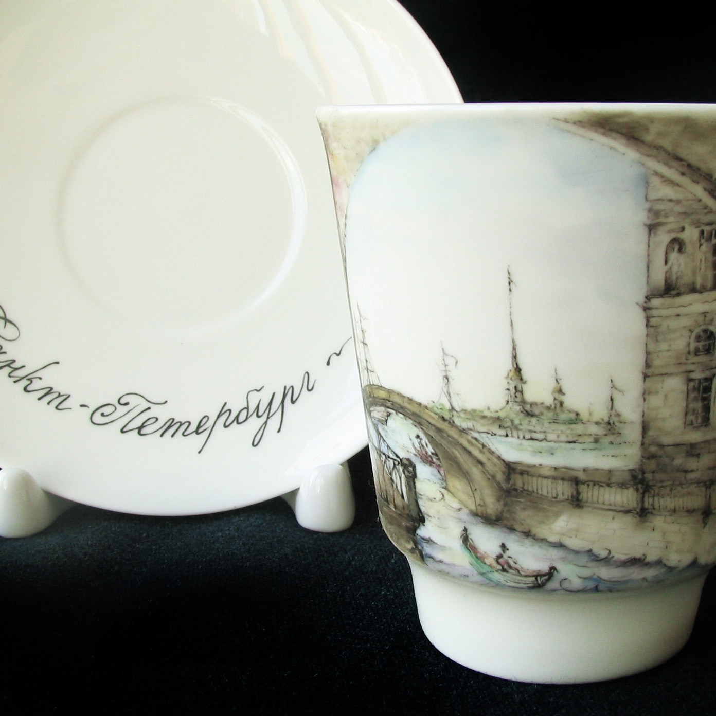Кофейная пара Санкт-Петербург, Зимняя Канавка. Костяной фарфор. Роспись Фарфора в Санкт-Петербурге