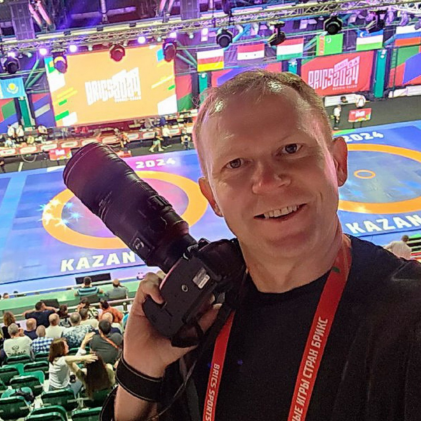 Контакты. #БегающийФотограф Павел Железняк