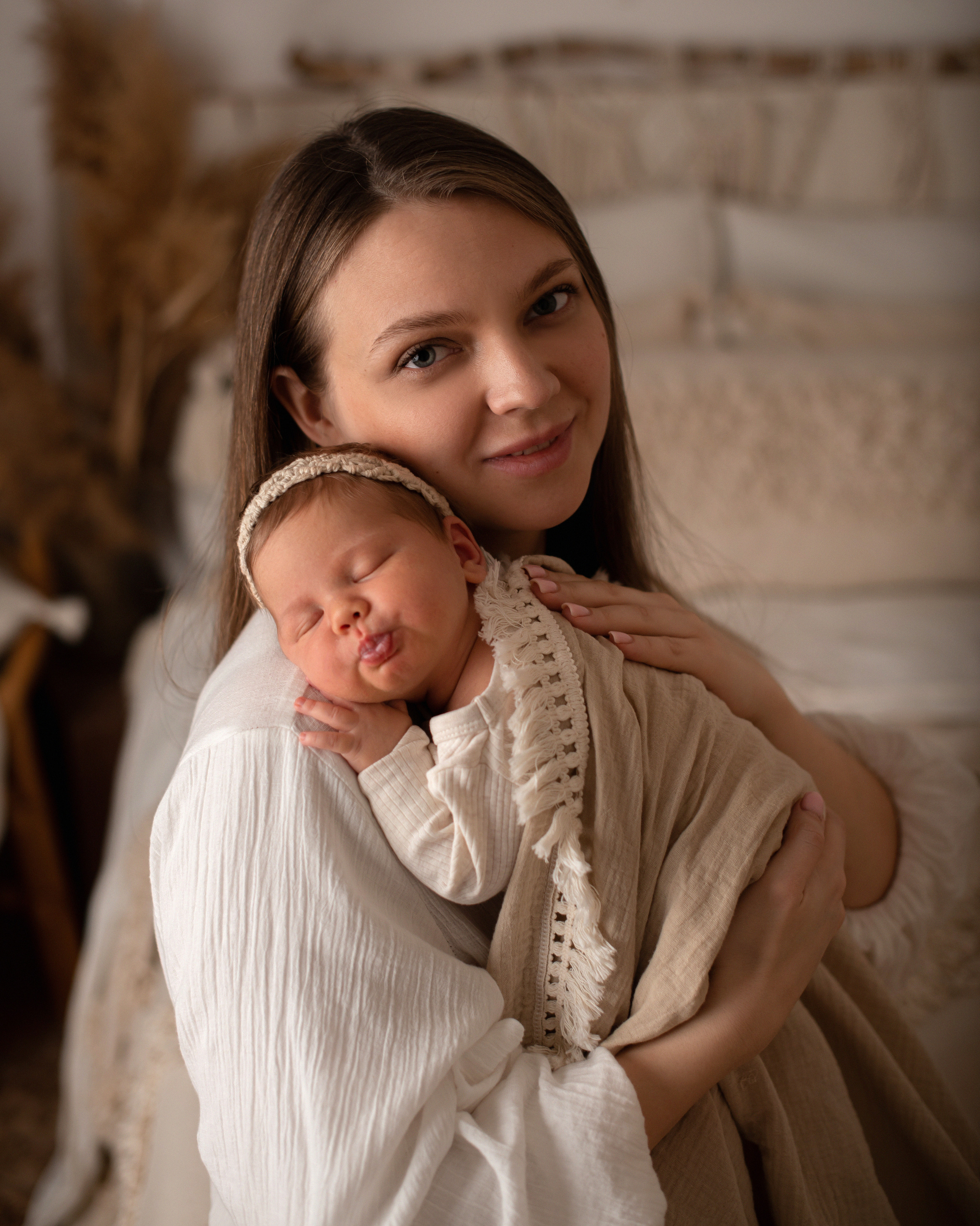 КОНТАКТЫ. Фотограф новорожденных в Калиниграде Зинченко Анастасия