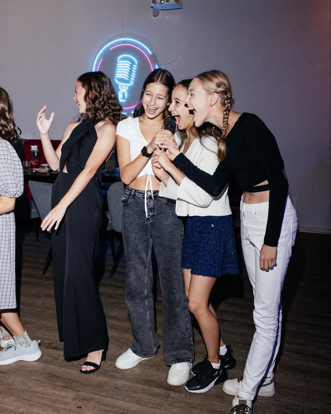 Доп. услуги. Аренда лофта в СПб для мероприятий