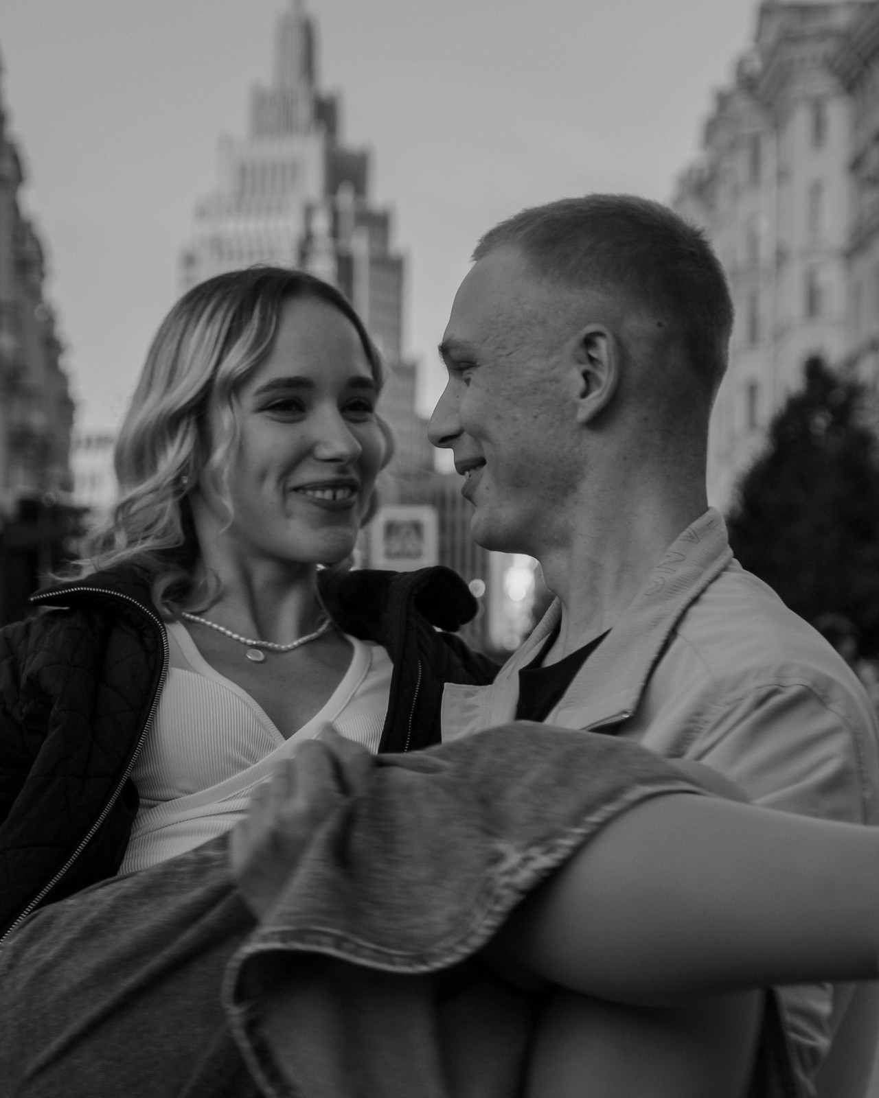Фотограф на свадьбу, репортаж и индивидуальные фотосессии в Москве | Услуги и цены