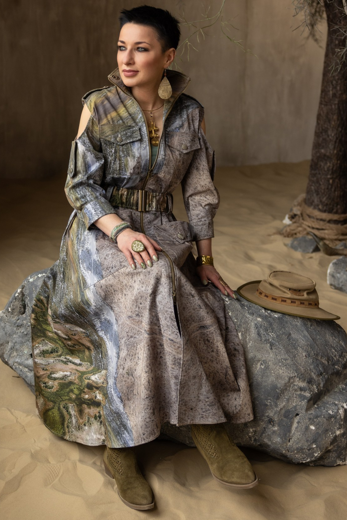 NATURAL SAFARI FASHION