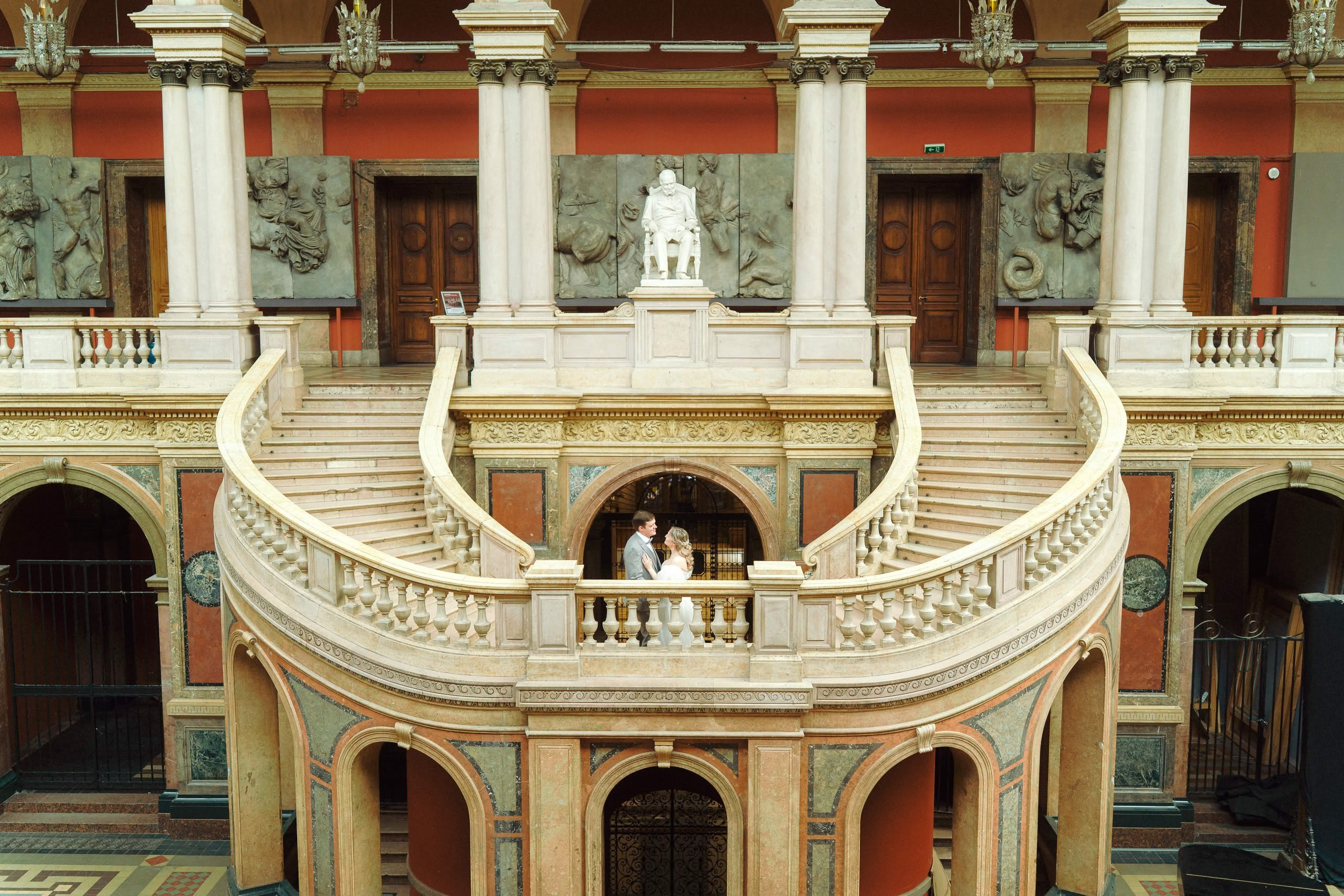 Свадебная прогулка в парке