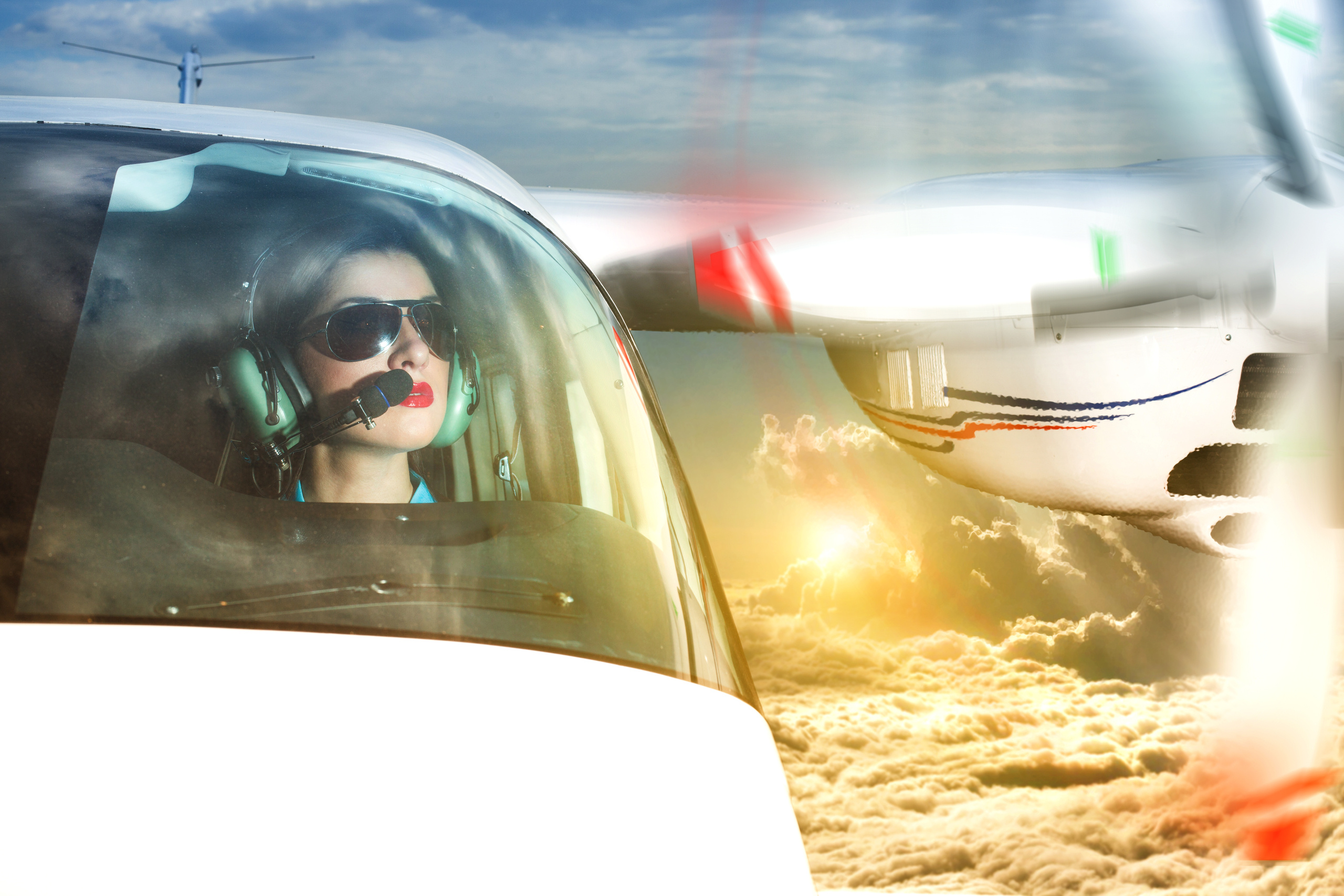 Фотосъемка календарей под ключ  и бизнес портретов по всей России в офисах, самолетах, поездах, ресторанах, торговых центрах.