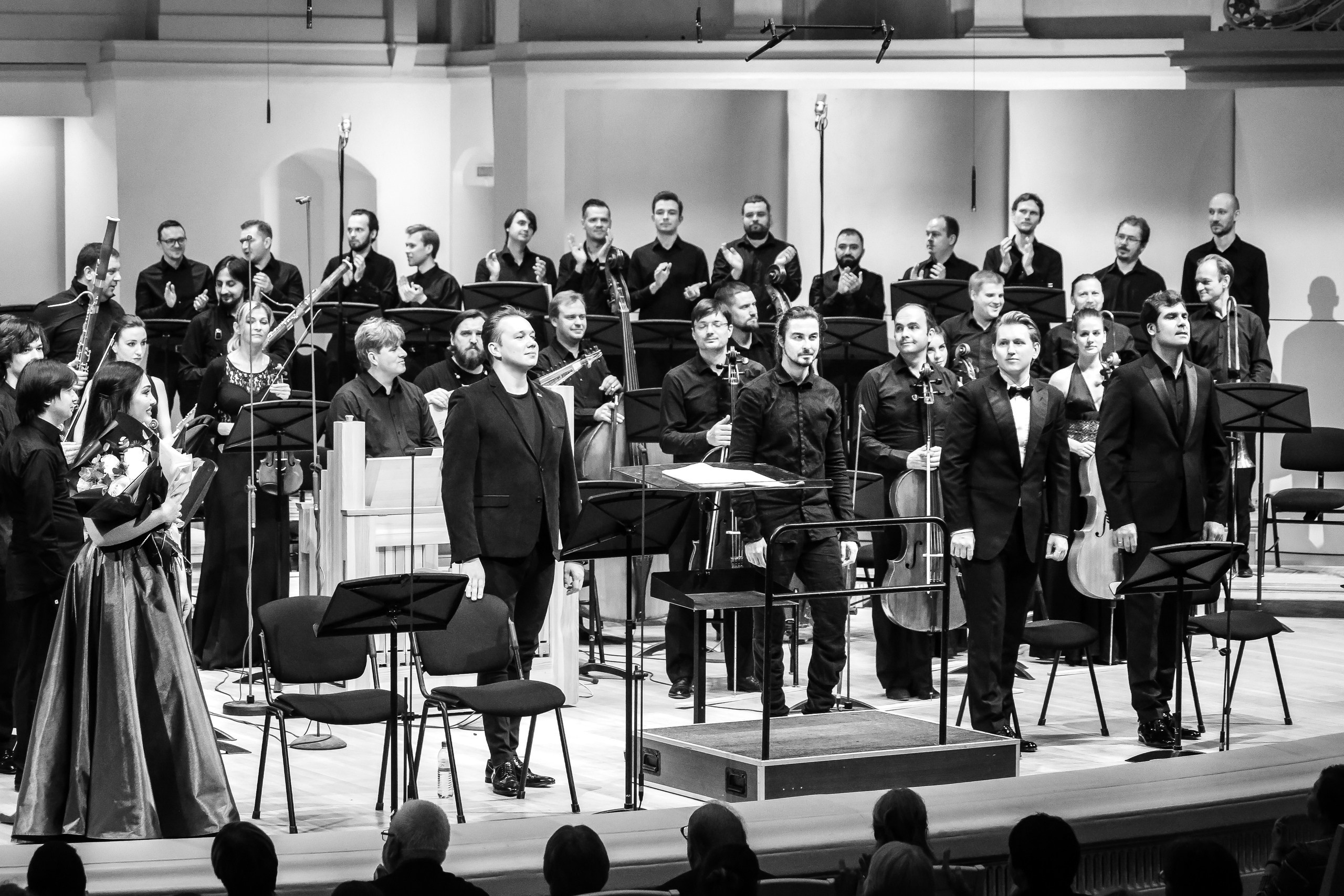 Ансамбль «Questa Musica» исполнил Реквием Моцарта. Дарья Письменюк / Darya Leitstern — фотограф, музыкант, журналист, путешественник