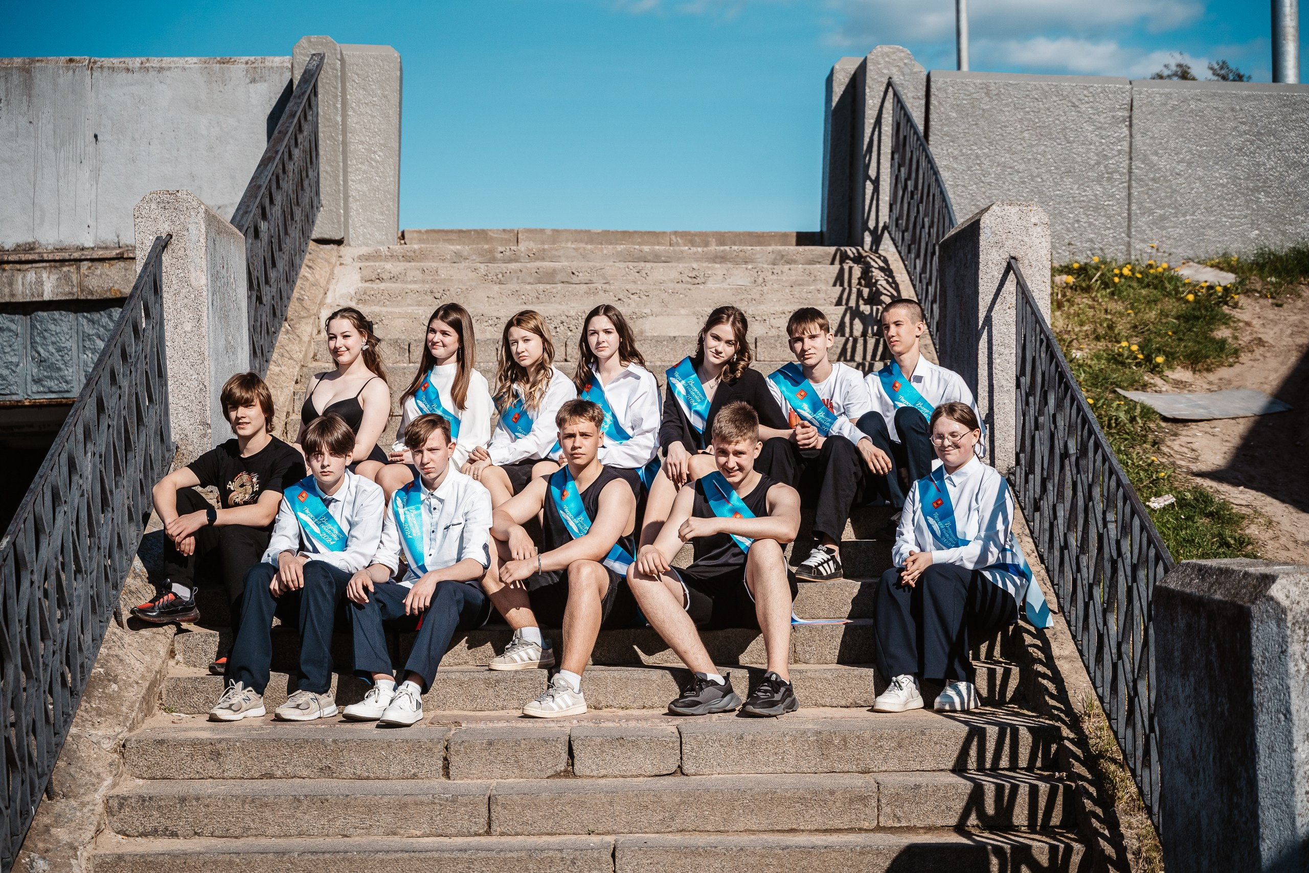 Услуги. Фотограф Леонид Смирнов | Репортажи | Автосъемки | Выпускные