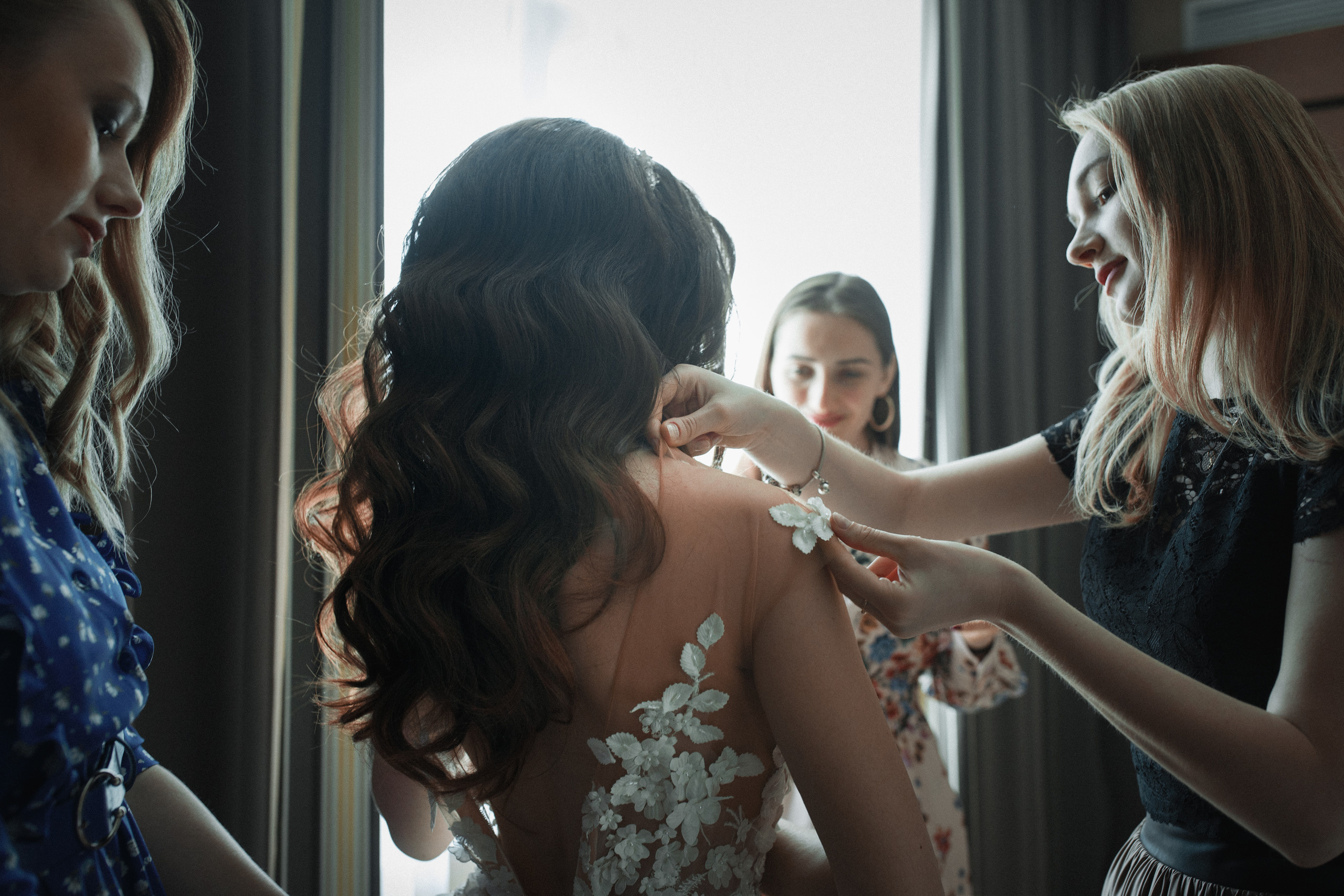 Фотосессия свадебного дня в Ботаническом саду, отеле Пекин