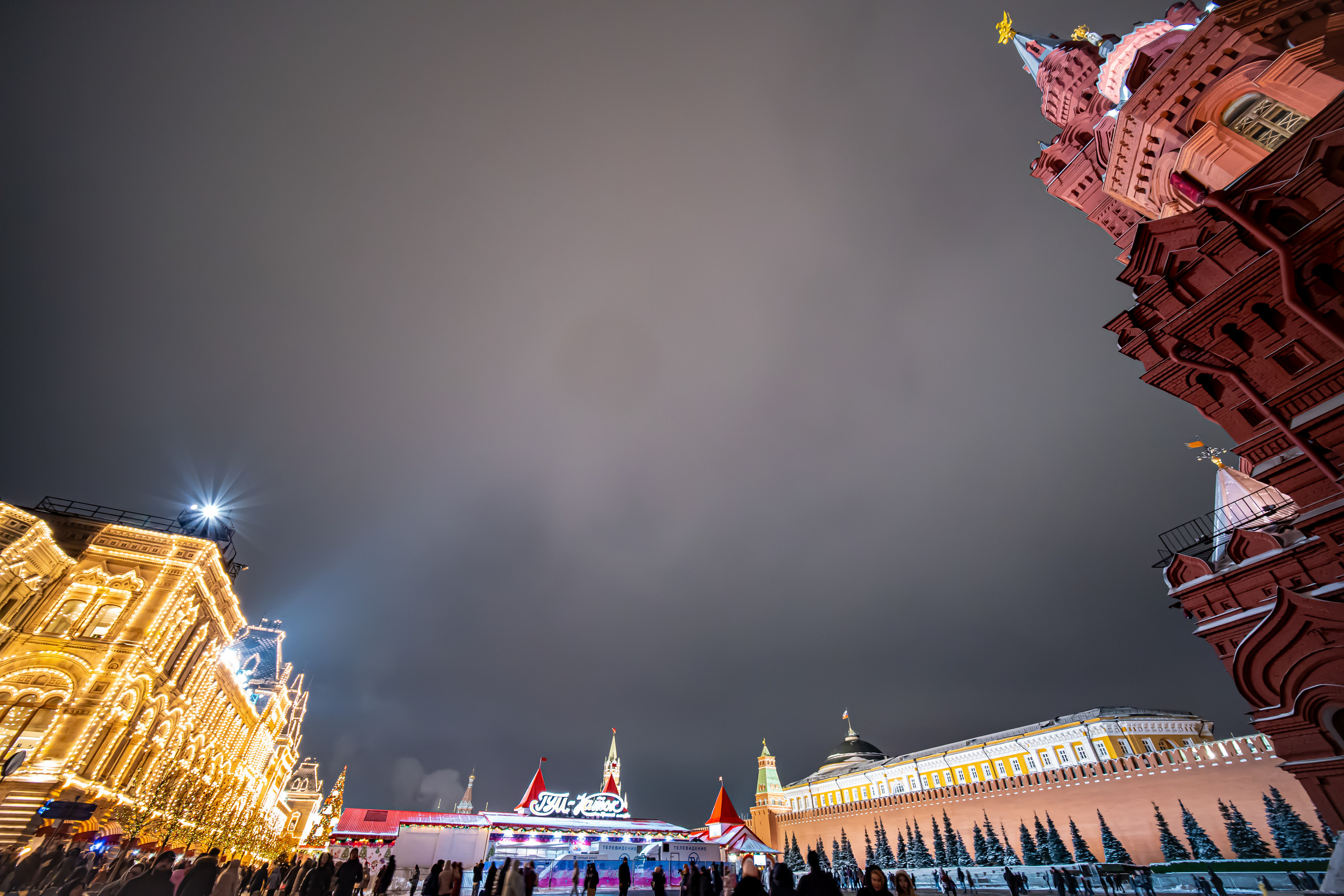 На Красной Площади ночью перед Новым Годом