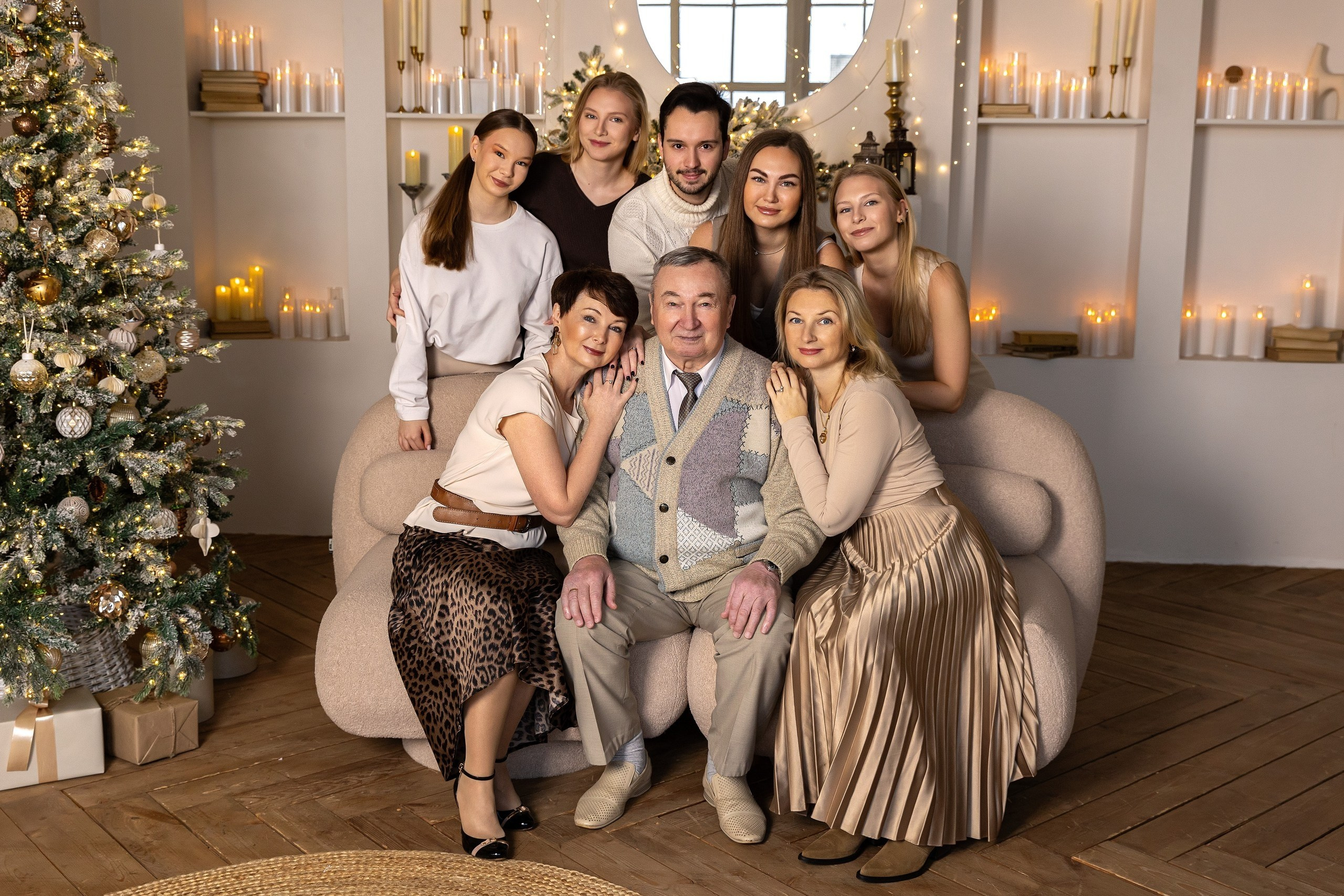 Семейная новогодняя фотосессия. Ярославль. Свадебный и семейный фотограф в Ярославле Александр Лобков