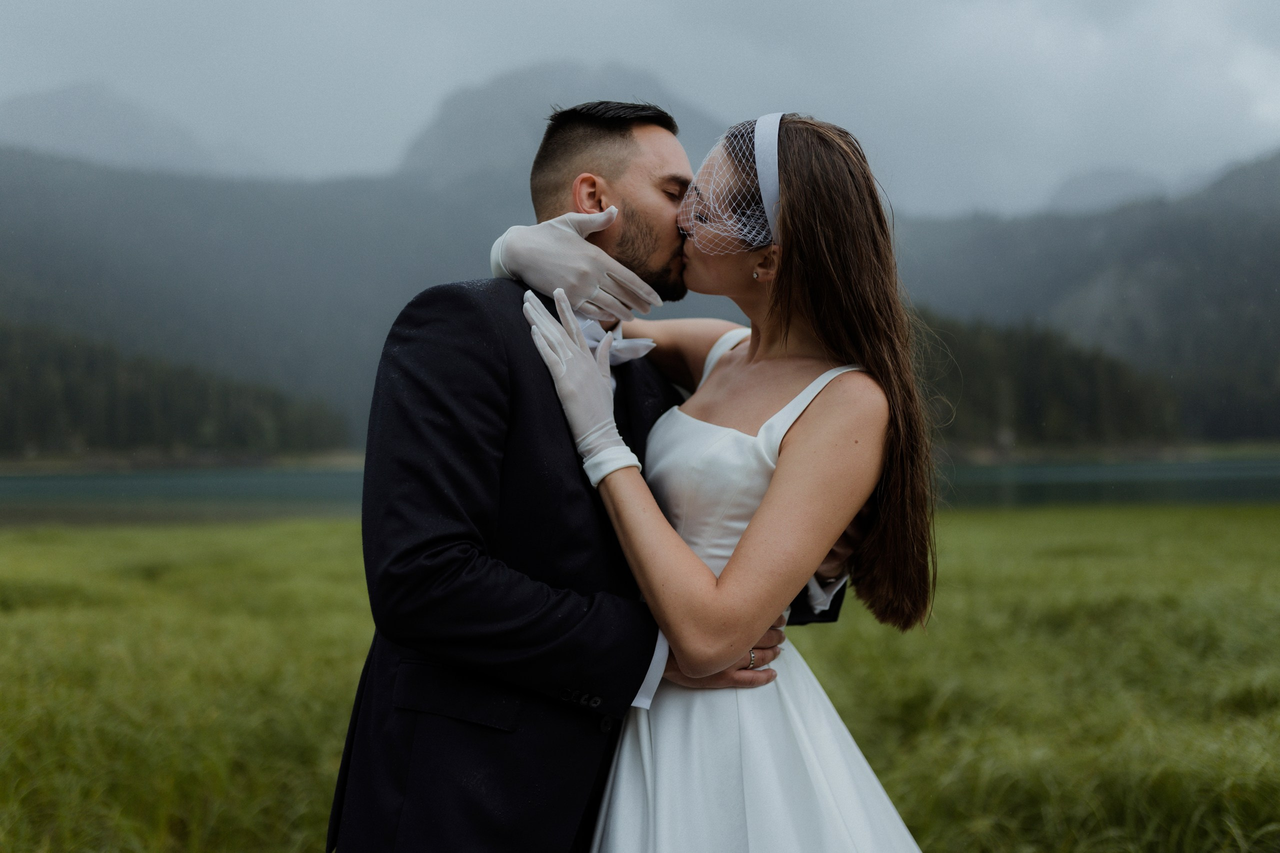 ELOPEMENT WEDDING. Elopement Wedding Photographer