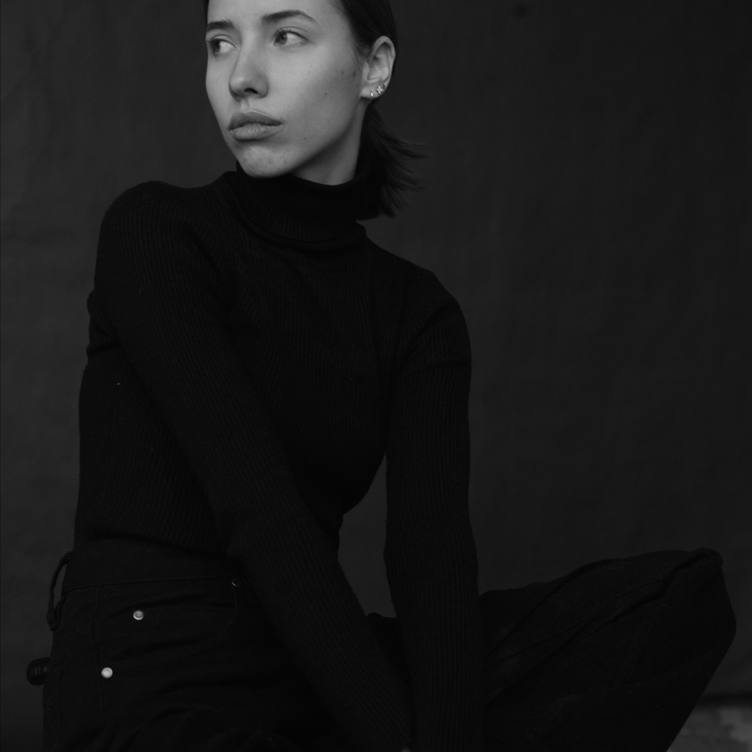 Contacts. Фотограф Елена Храмова